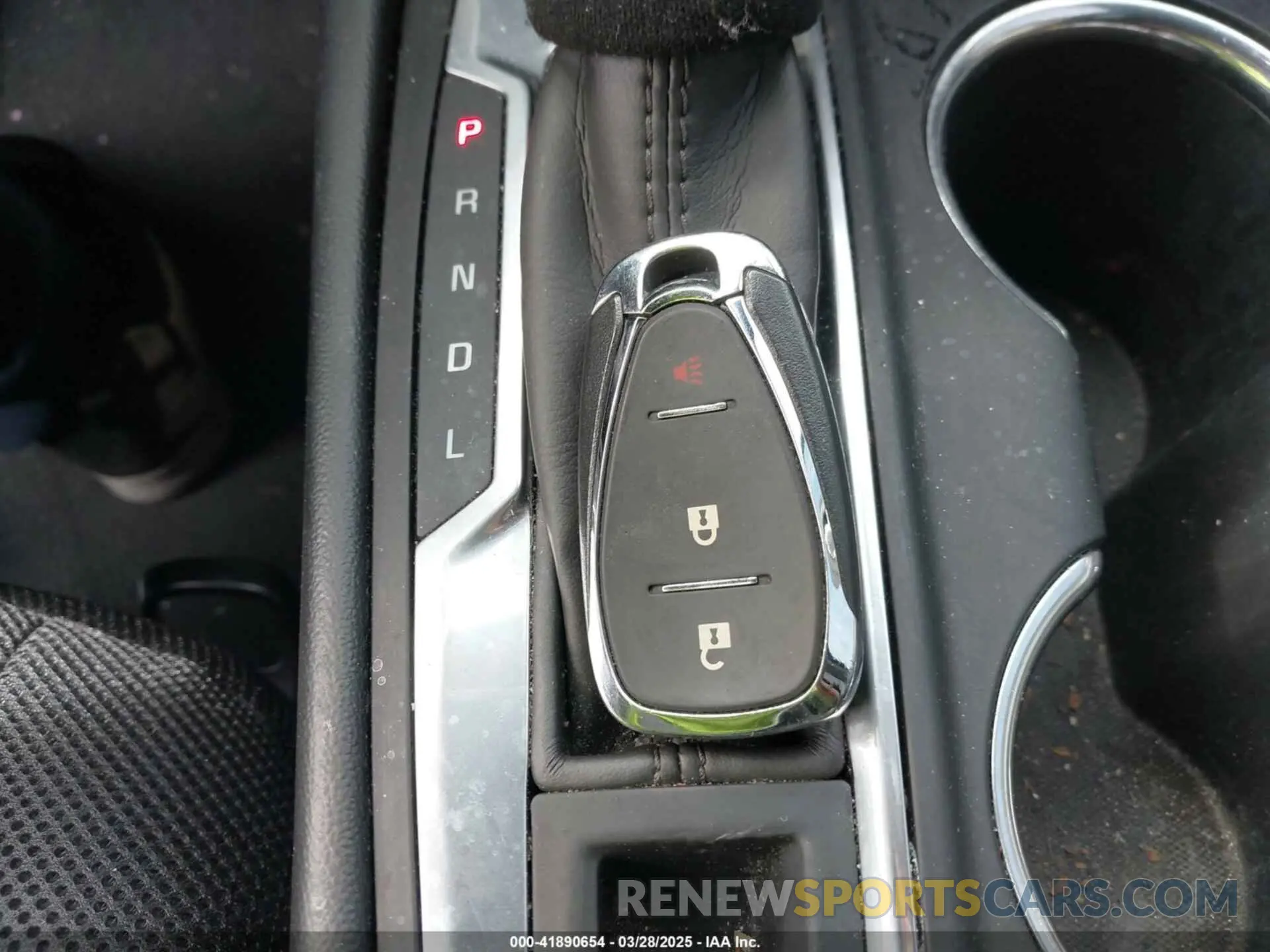 11 fotografías del automóvil dañado 2GNAXHEV2L6276413 CHEVROLET EQUINOX 2020
