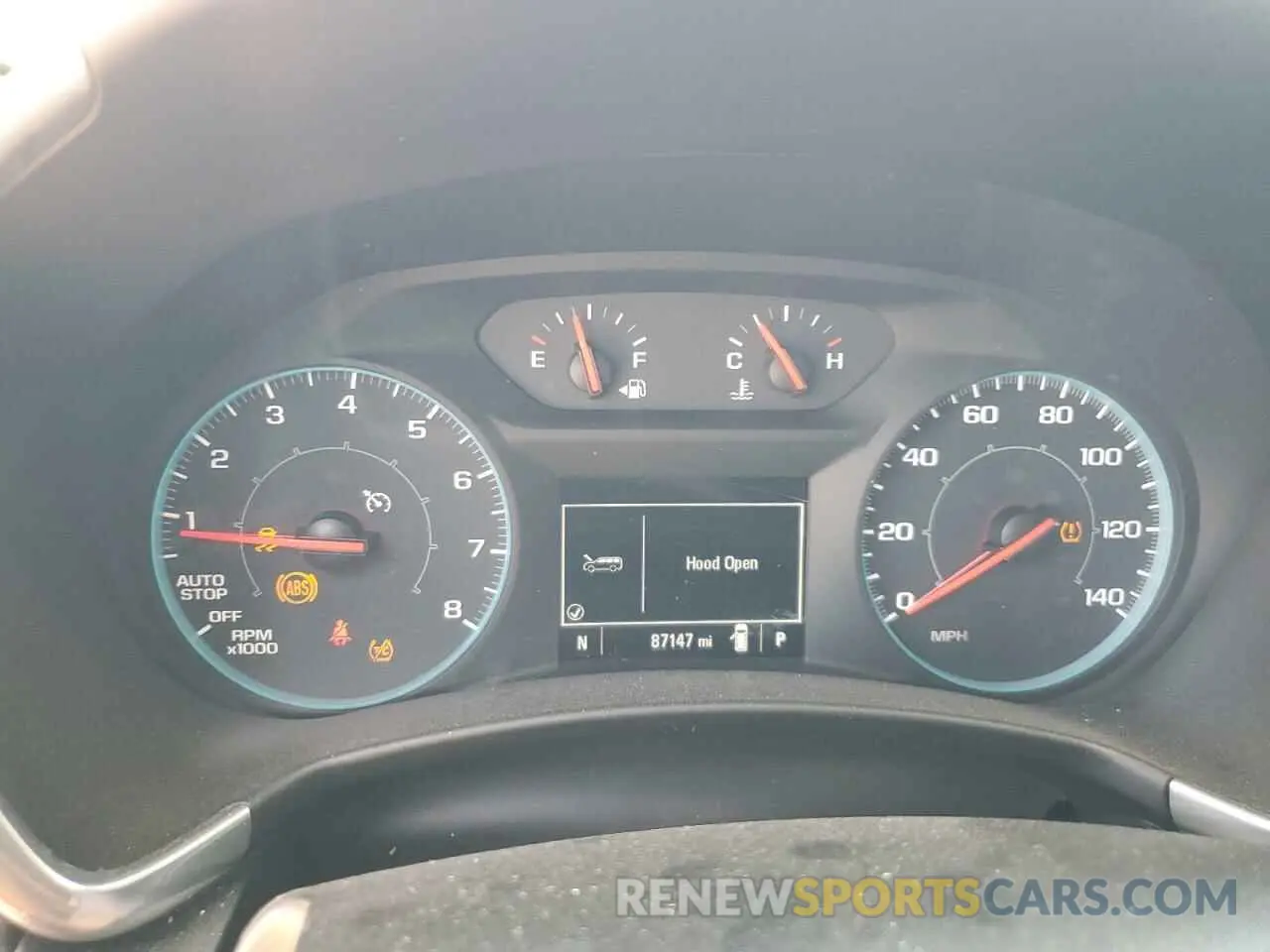 9 fotografías del automóvil dañado 2GNAXHEV3L6228631 CHEVROLET EQUINOX 2020