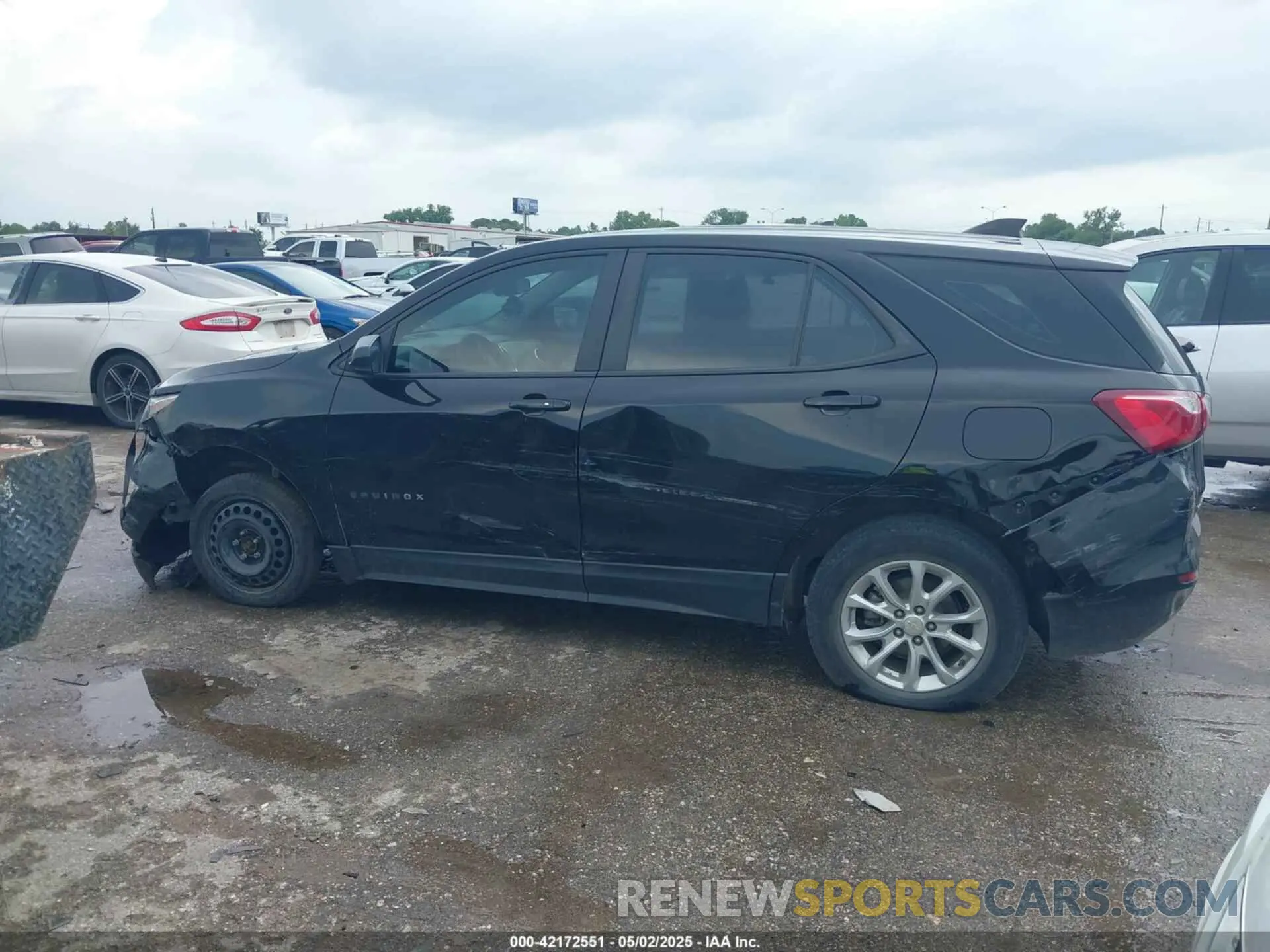 14 fotografías del automóvil dañado 2GNAXHEV4L6209134 CHEVROLET EQUINOX 2020