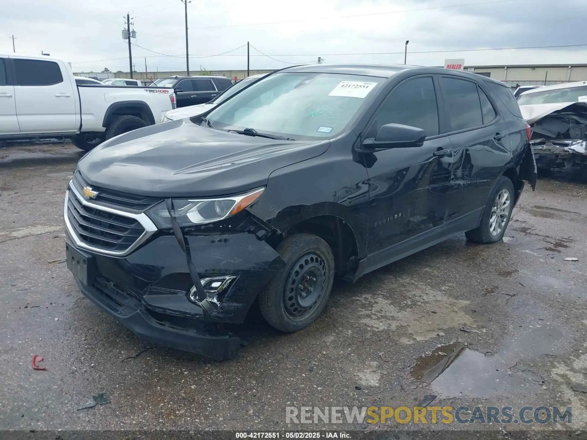 2 fotografías del automóvil dañado 2GNAXHEV4L6209134 CHEVROLET EQUINOX 2020