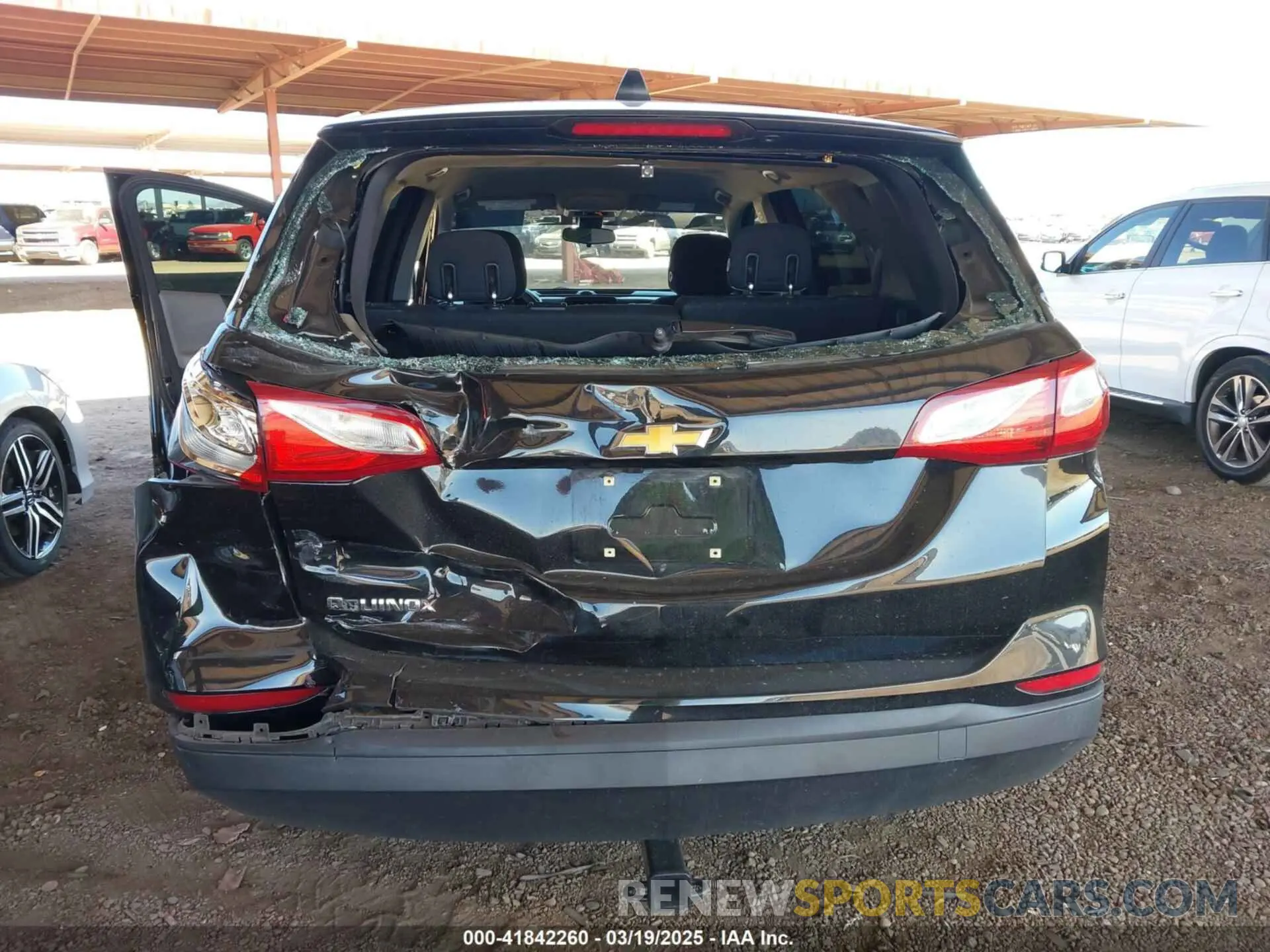 6 fotografías del automóvil dañado 2GNAXHEV4L6251819 CHEVROLET EQUINOX 2020