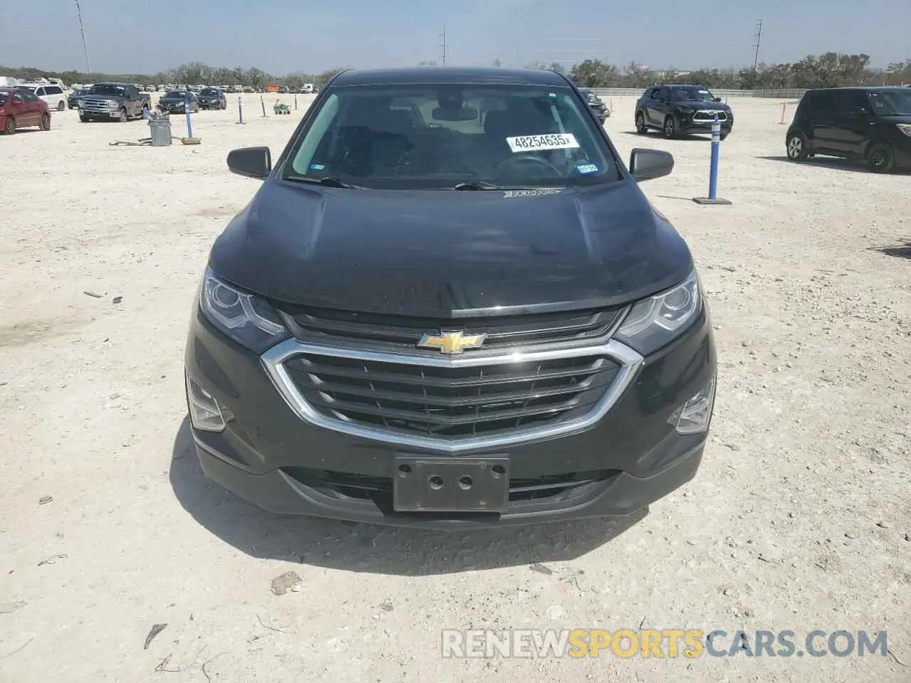 5 fotografías del automóvil dañado 2GNAXHEV5L6249707 CHEVROLET EQUINOX 2020