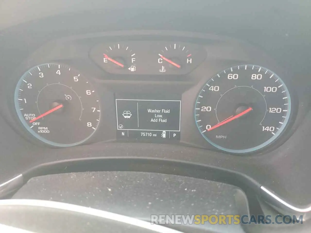 9 fotografías del automóvil dañado 2GNAXHEV5L6249707 CHEVROLET EQUINOX 2020