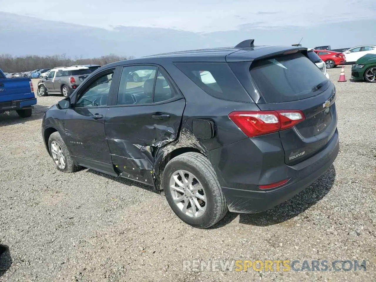 2 fotografías del automóvil dañado 2GNAXHEV7L6282563 CHEVROLET EQUINOX 2020
