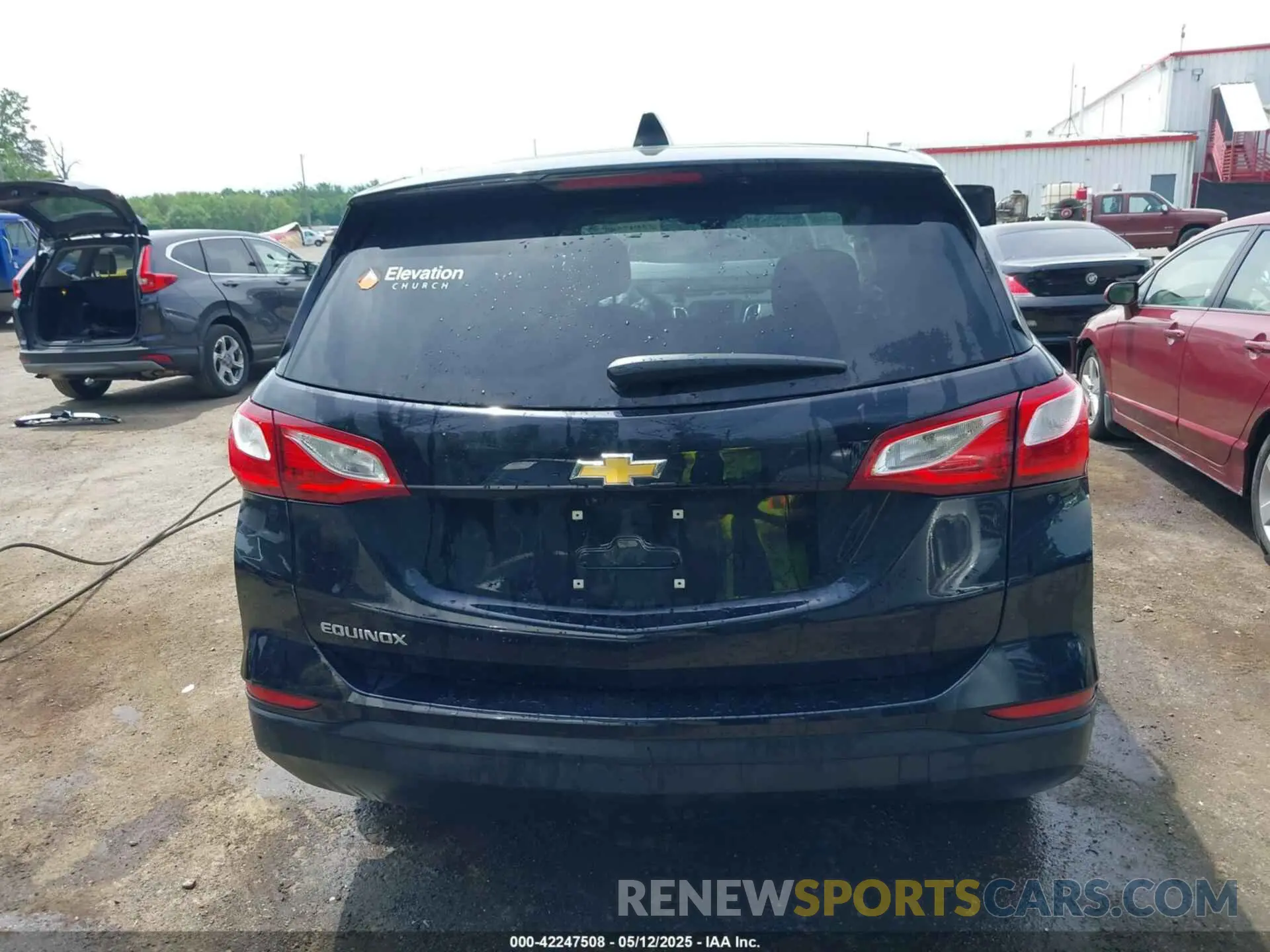 16 fotografías del automóvil dañado 2GNAXHEV8L6102989 CHEVROLET EQUINOX 2020