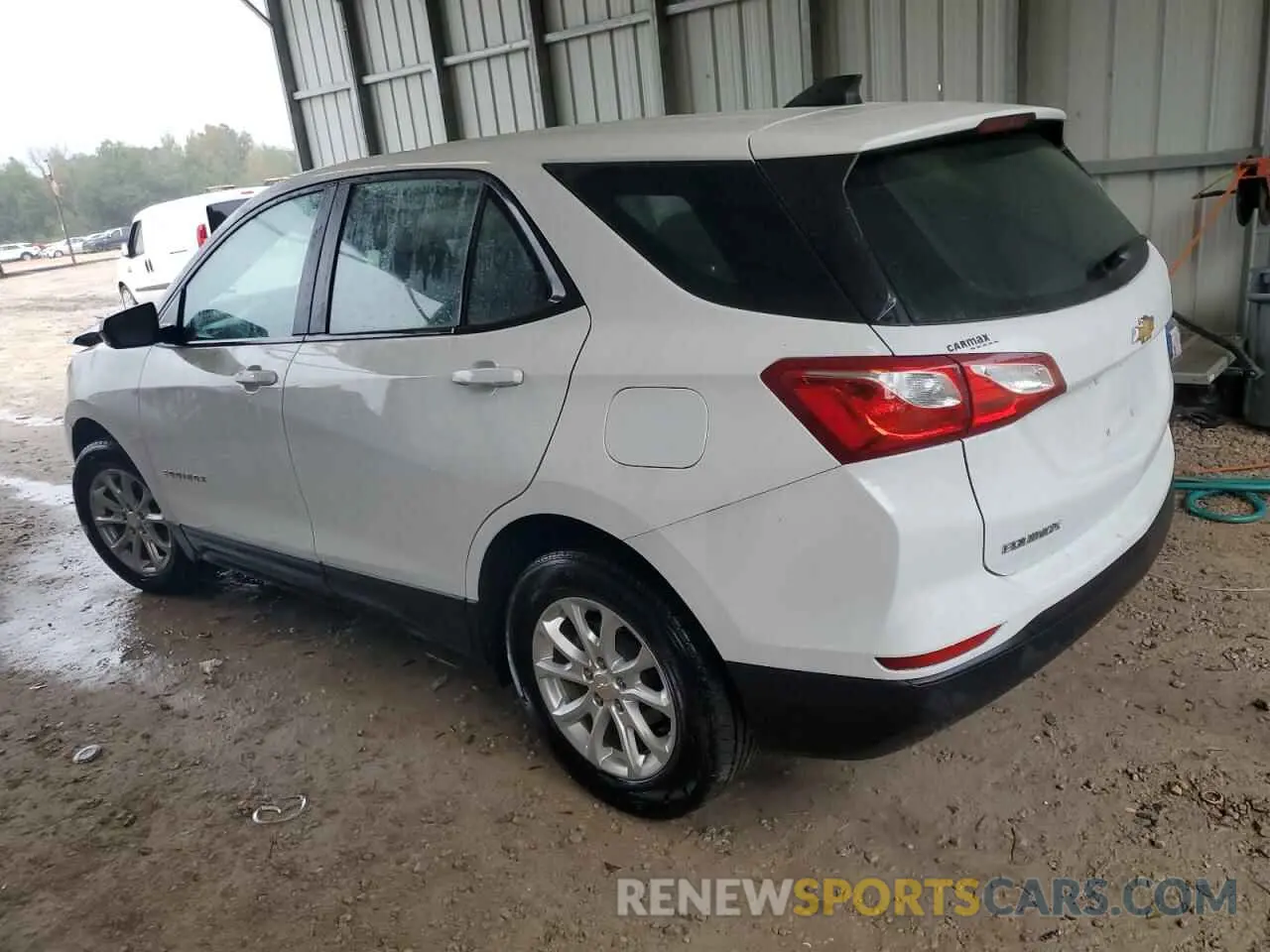 2 fotografías del automóvil dañado 2GNAXHEV8L6111384 CHEVROLET EQUINOX 2020