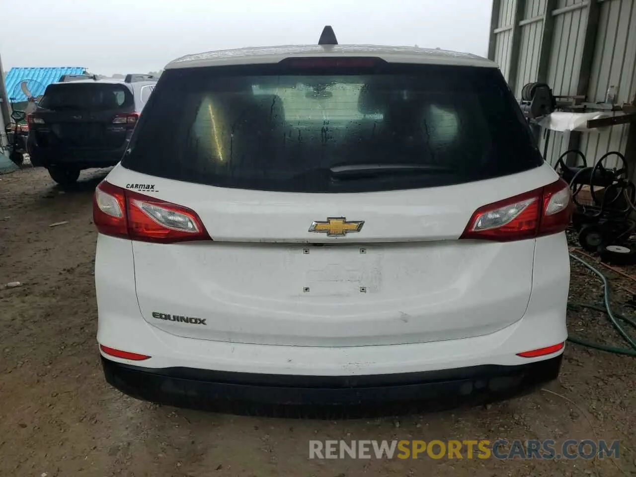 6 fotografías del automóvil dañado 2GNAXHEV8L6111384 CHEVROLET EQUINOX 2020
