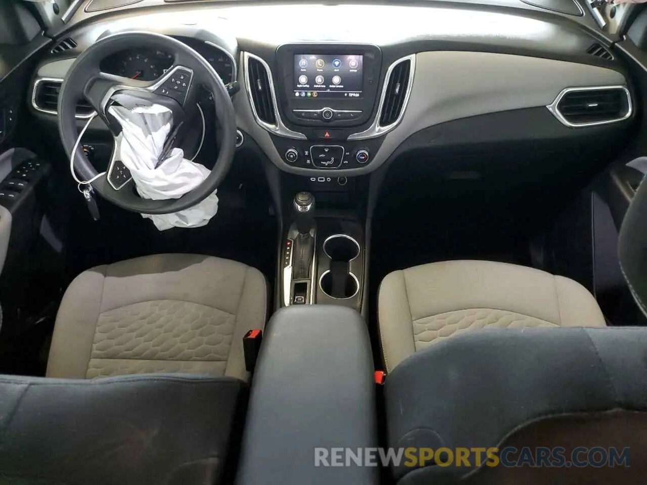 8 fotografías del automóvil dañado 2GNAXHEV8L6111384 CHEVROLET EQUINOX 2020