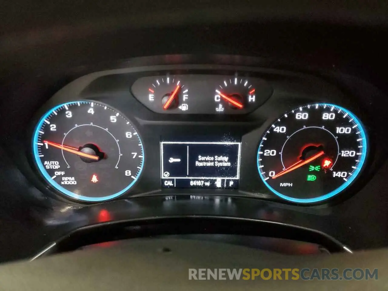 9 fotografías del automóvil dañado 2GNAXHEV8L6111384 CHEVROLET EQUINOX 2020