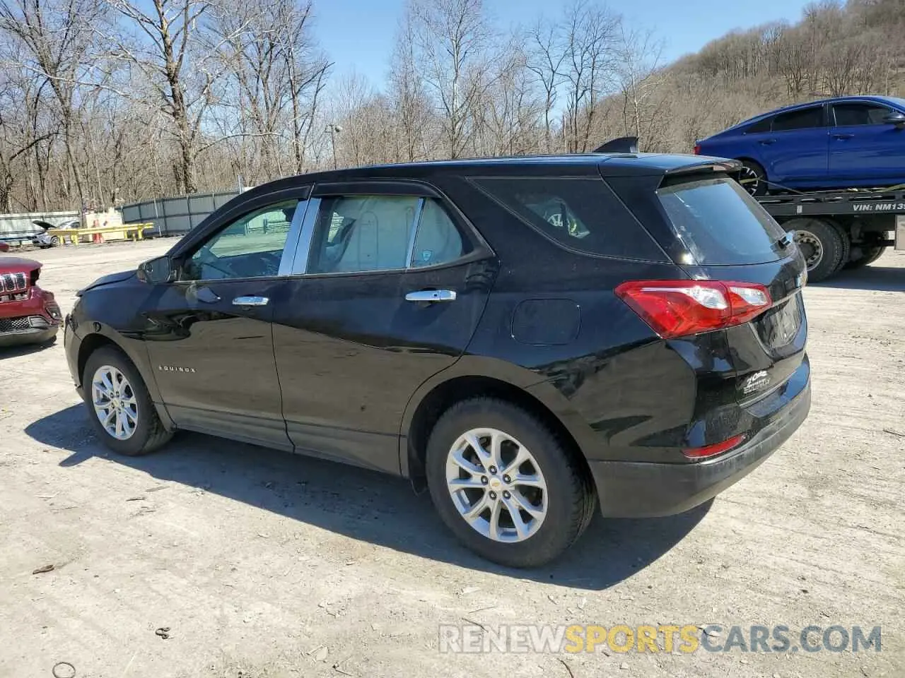 2 fotografías del automóvil dañado 2GNAXHEV8L6145549 CHEVROLET EQUINOX 2020