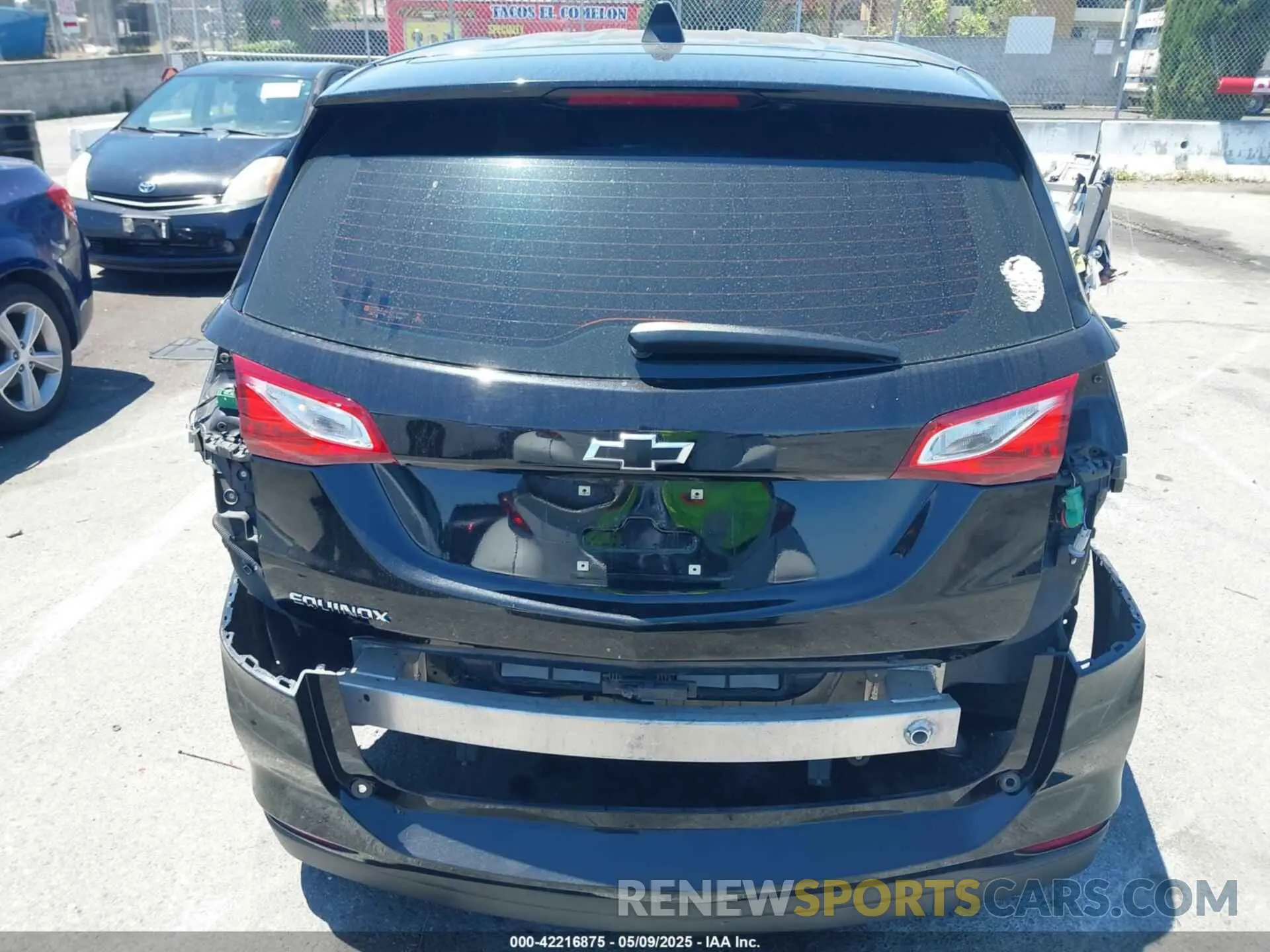 17 fotografías del automóvil dañado 2GNAXHEV8L6178499 CHEVROLET EQUINOX 2020