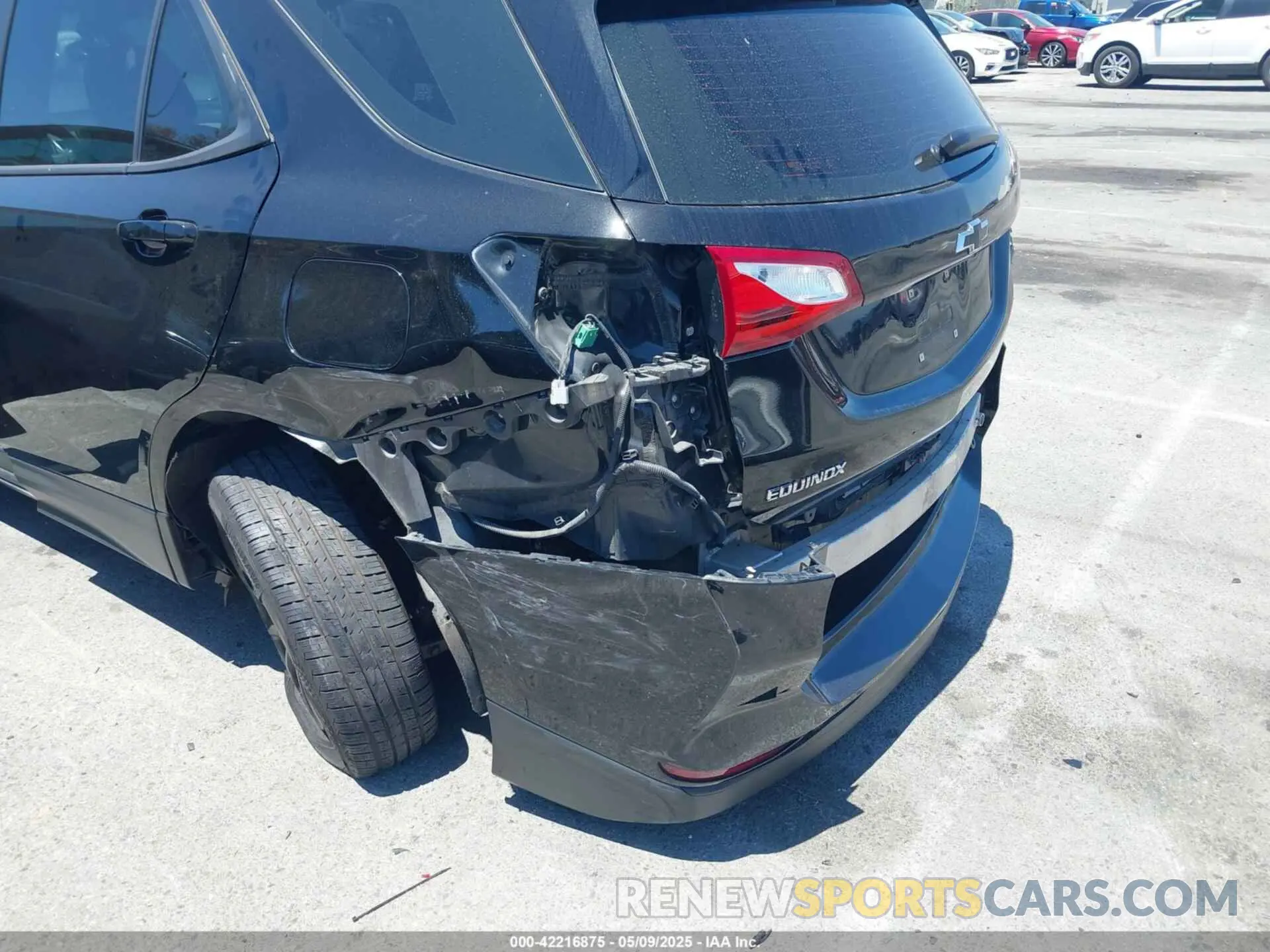 6 fotografías del automóvil dañado 2GNAXHEV8L6178499 CHEVROLET EQUINOX 2020