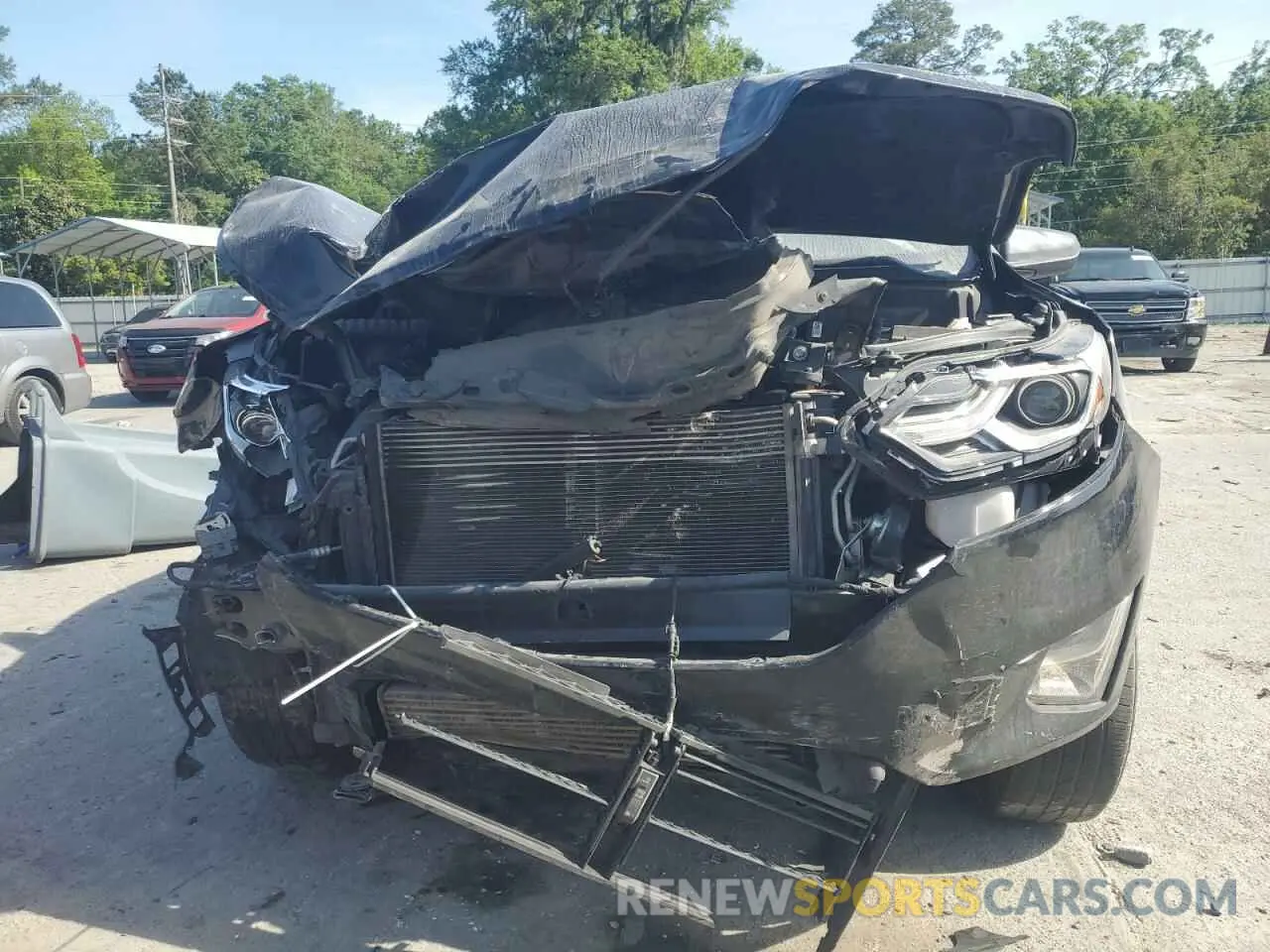 5 fotografías del automóvil dañado 2GNAXHEV9L6141722 CHEVROLET EQUINOX 2020