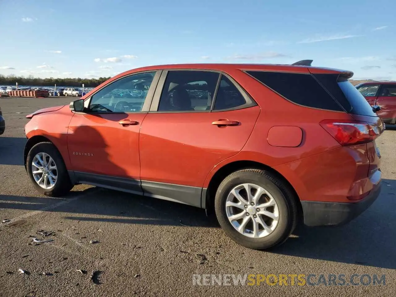 2 fotografías del automóvil dañado 2GNAXHEV9L6150551 CHEVROLET EQUINOX 2020