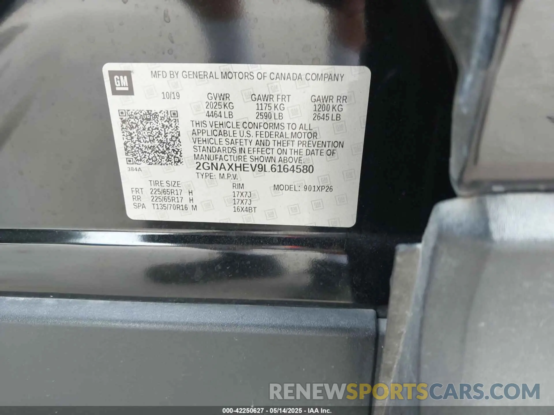9 fotografías del automóvil dañado 2GNAXHEV9L6164580 CHEVROLET EQUINOX 2020