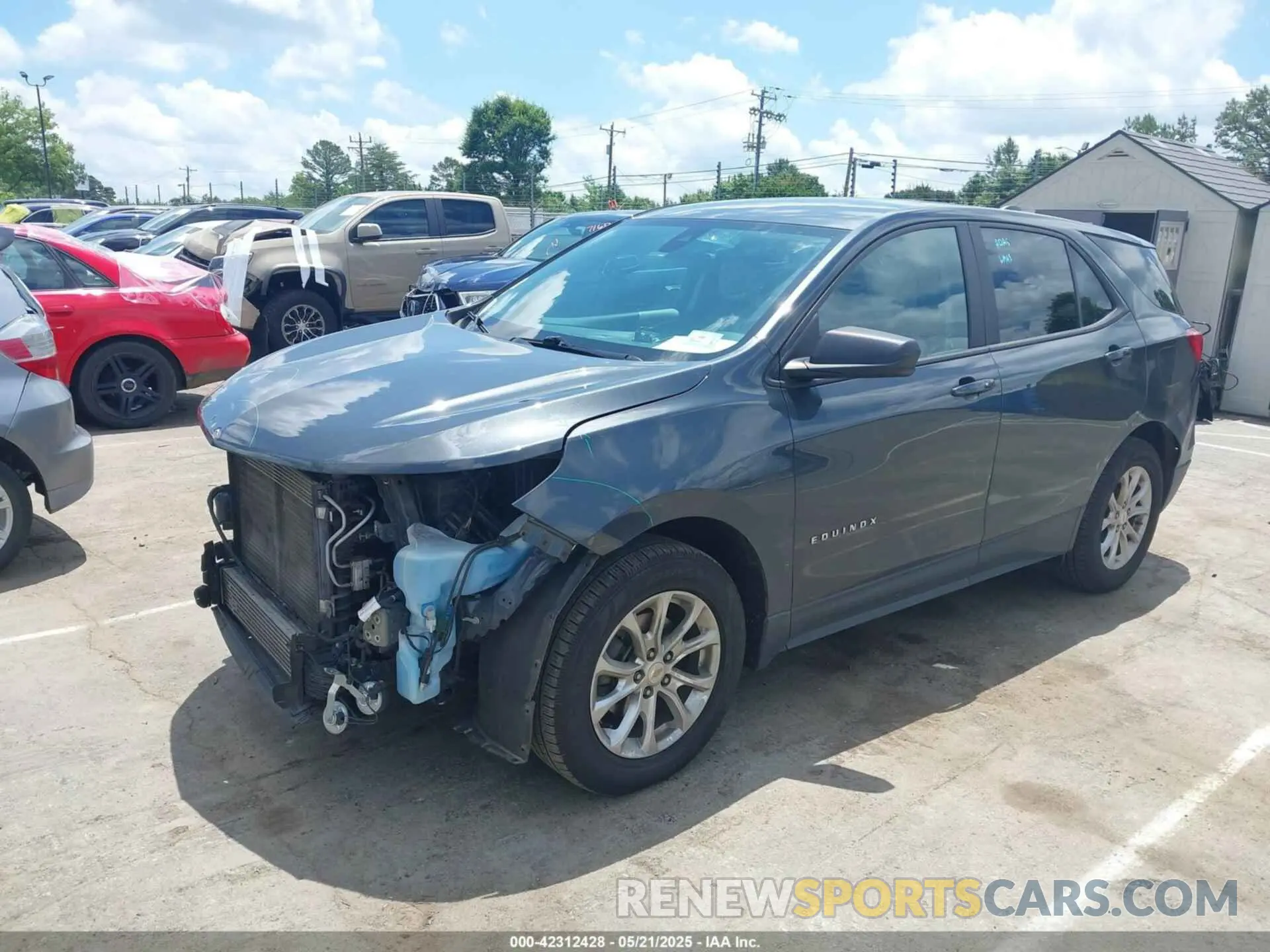 2 fotografías del automóvil dañado 2GNAXHEVXL6265465 CHEVROLET EQUINOX 2020
