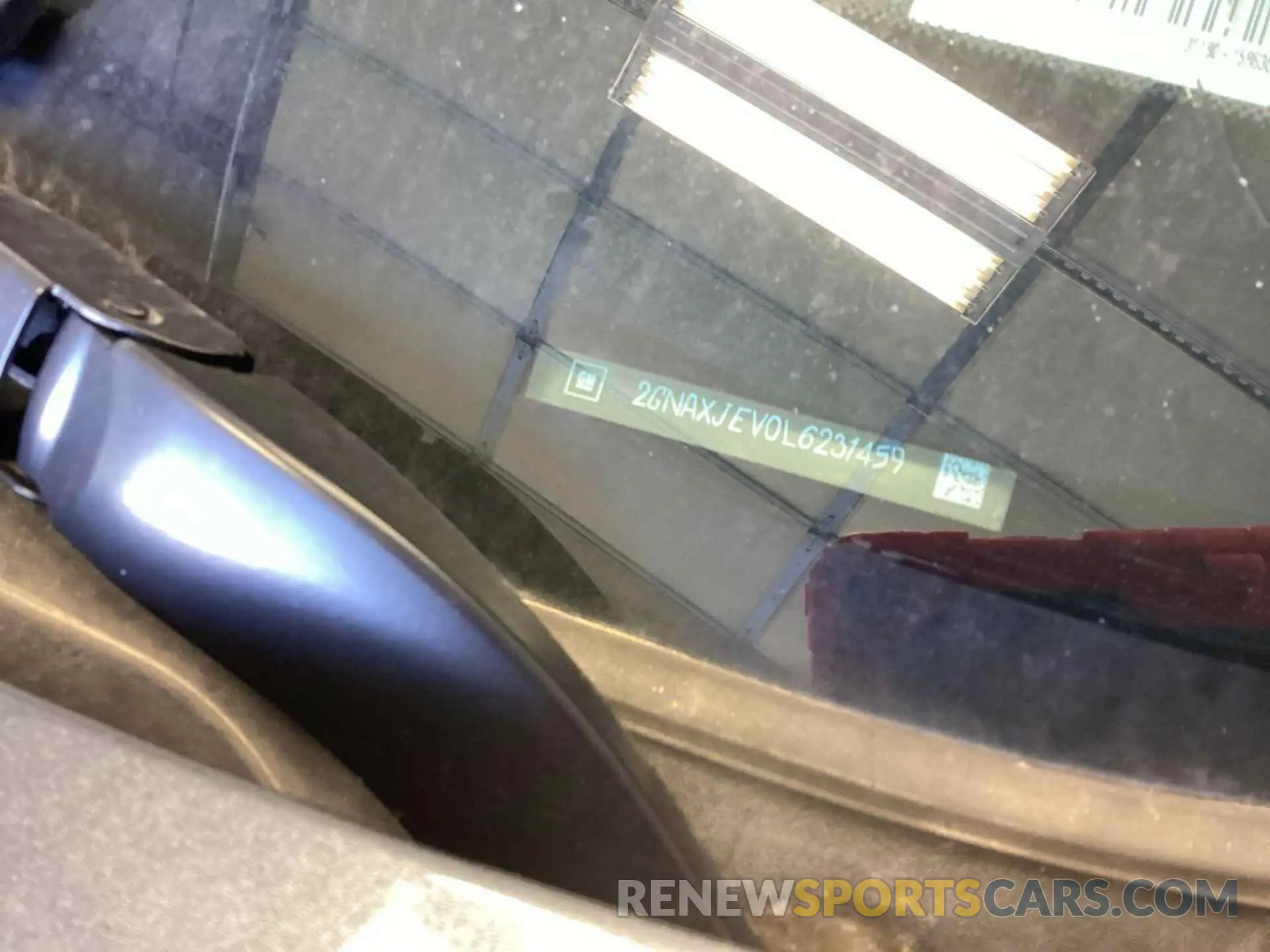 5 fotografías del automóvil dañado 2GNAXJEV0L6231459 CHEVROLET EQUINOX 2020