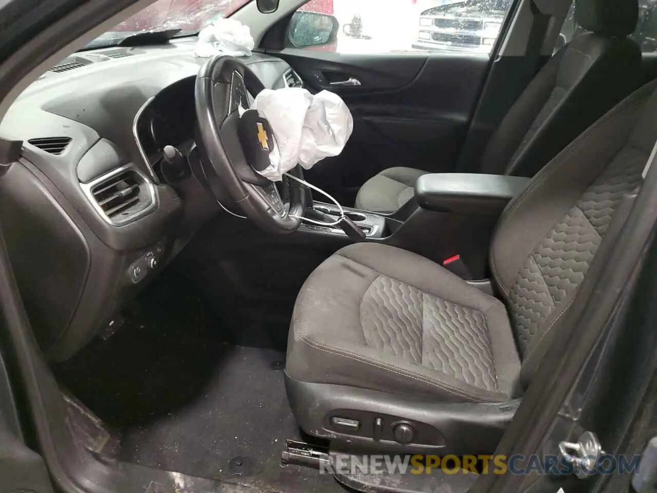 7 fotografías del automóvil dañado 2GNAXJEV0L6266132 CHEVROLET EQUINOX 2020