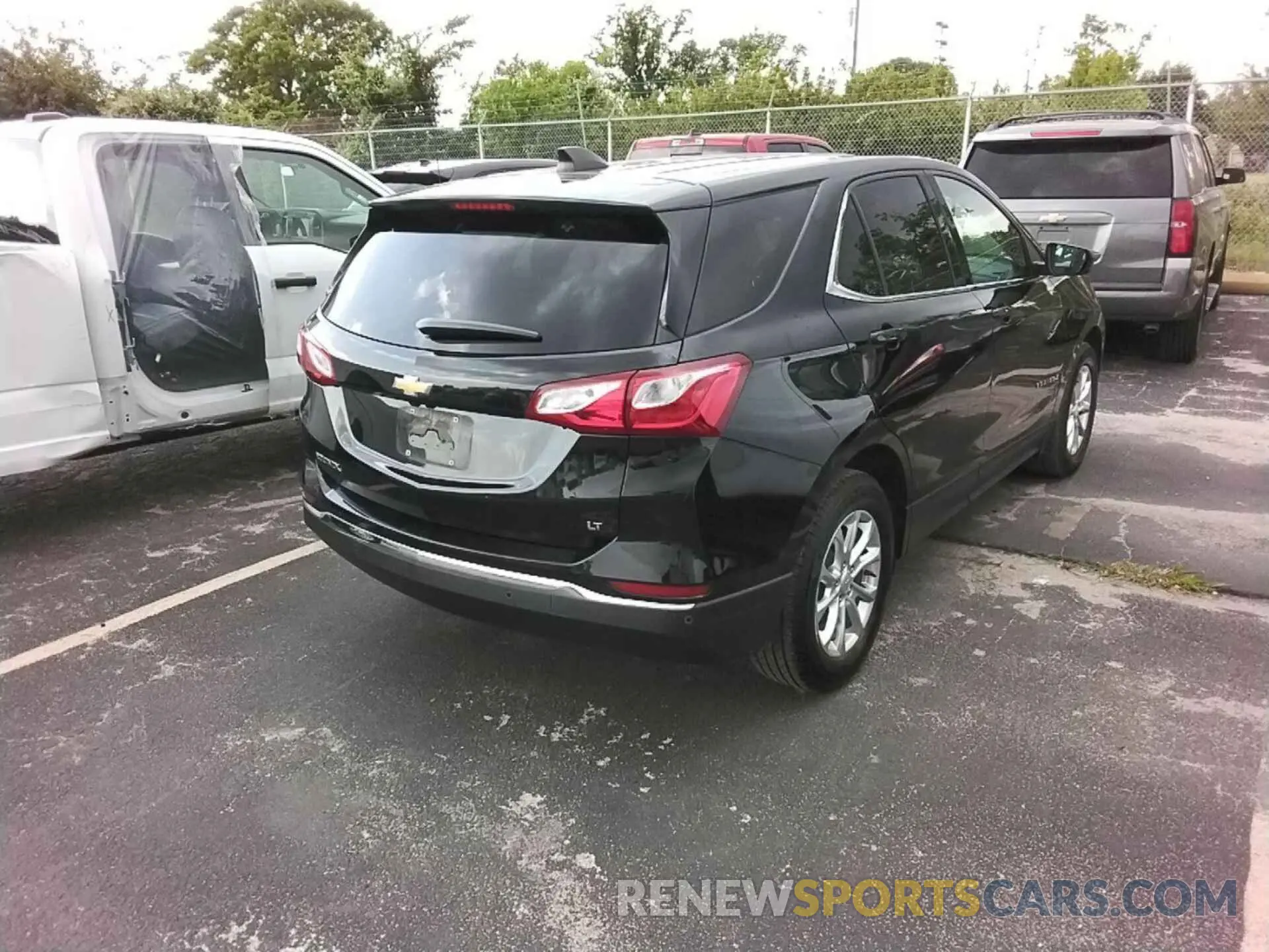 18 fotografías del automóvil dañado 2GNAXJEV1L6236315 CHEVROLET EQUINOX 2020