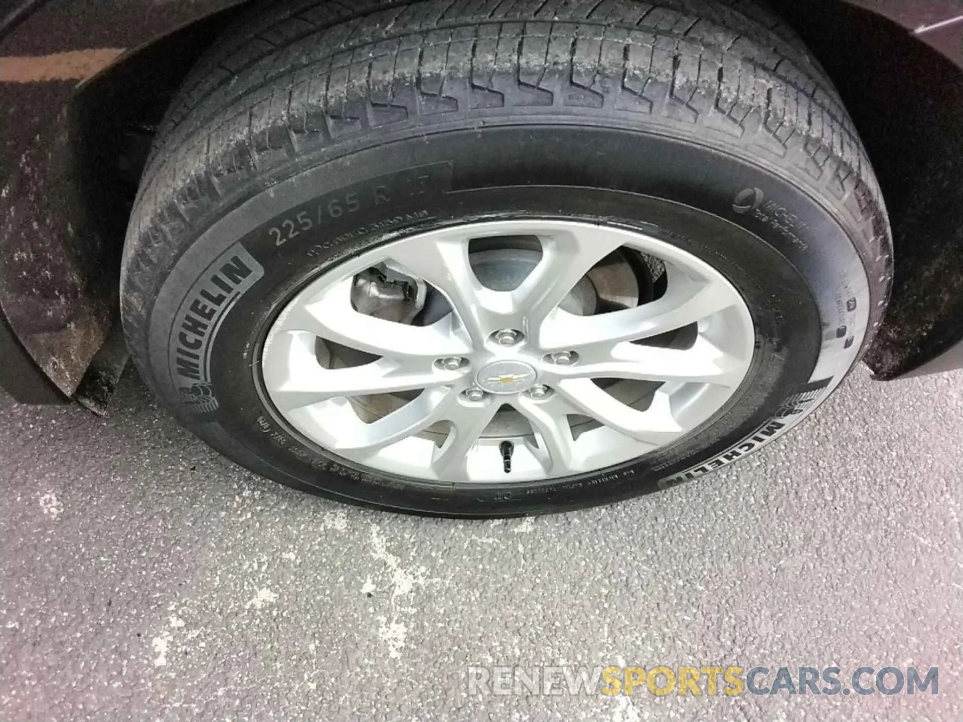 9 fotografías del automóvil dañado 2GNAXJEV1L6236315 CHEVROLET EQUINOX 2020
