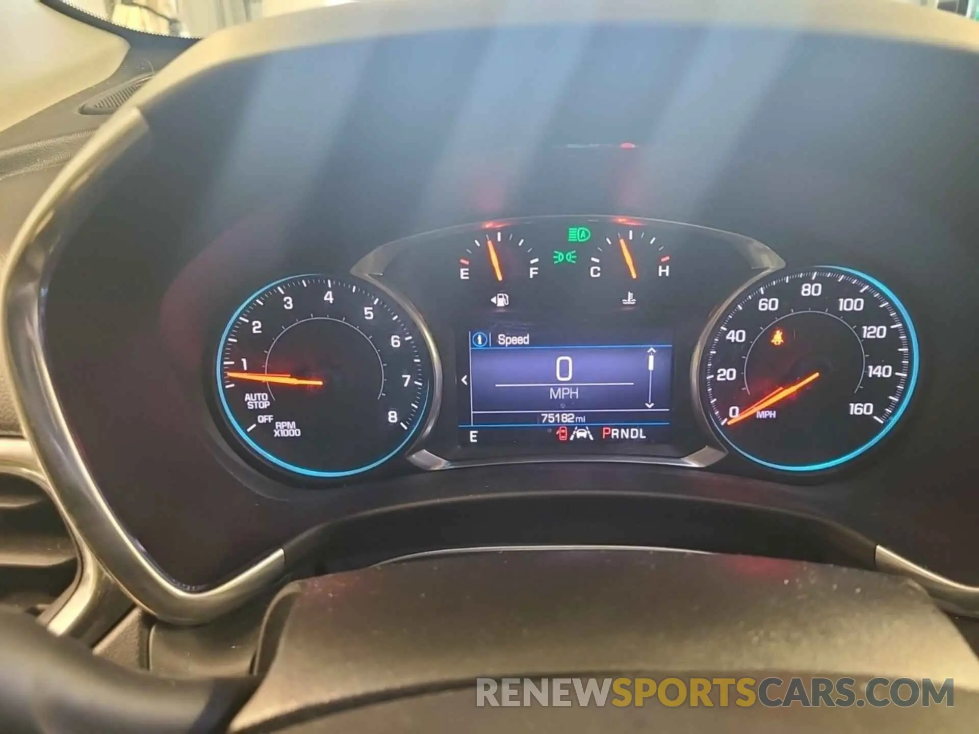 15 fotografías del automóvil dañado 2GNAXJEV1L6236489 CHEVROLET EQUINOX 2020