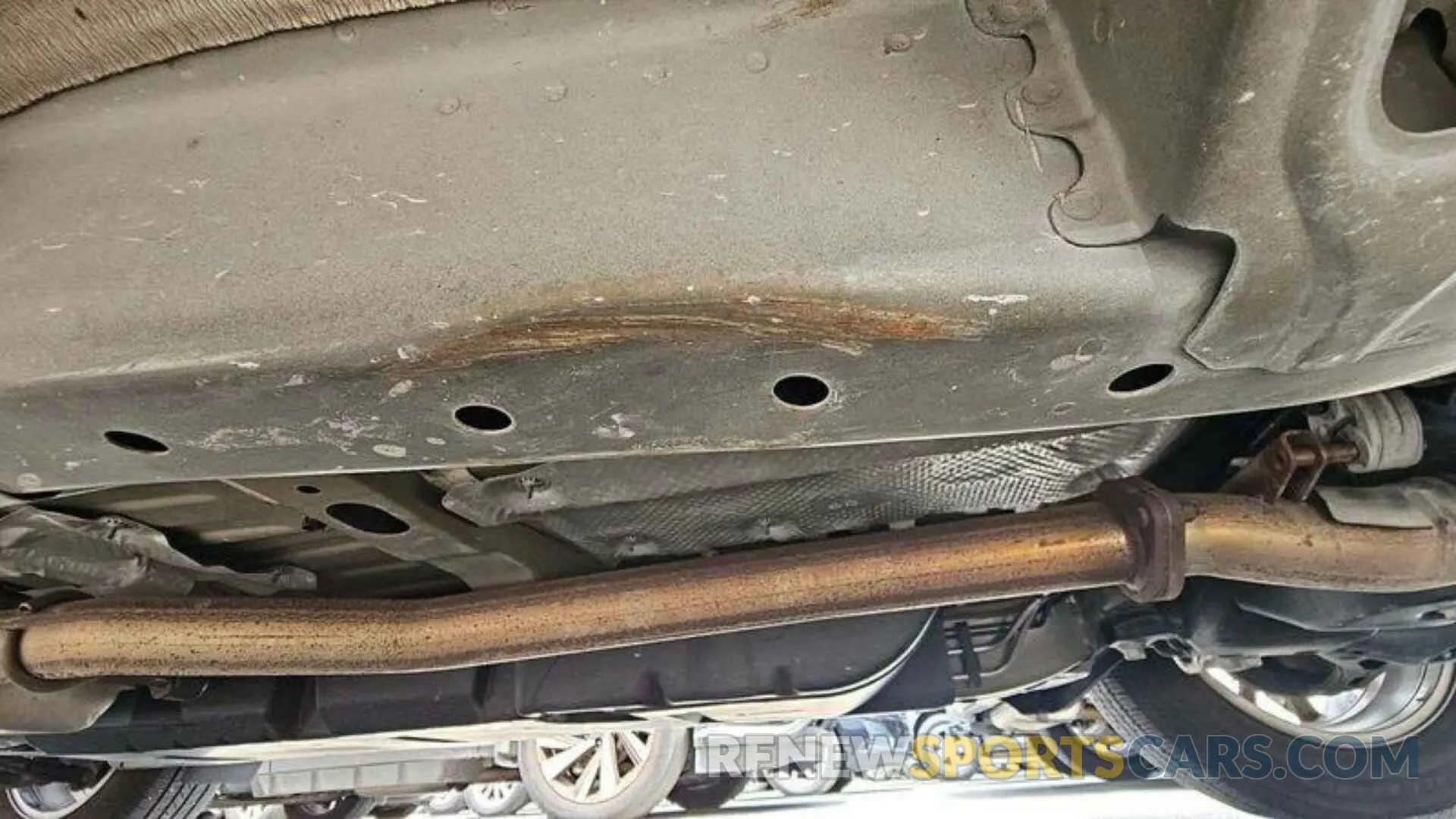 12 fotografías del automóvil dañado 2GNAXJEV2L6230877 CHEVROLET EQUINOX 2020