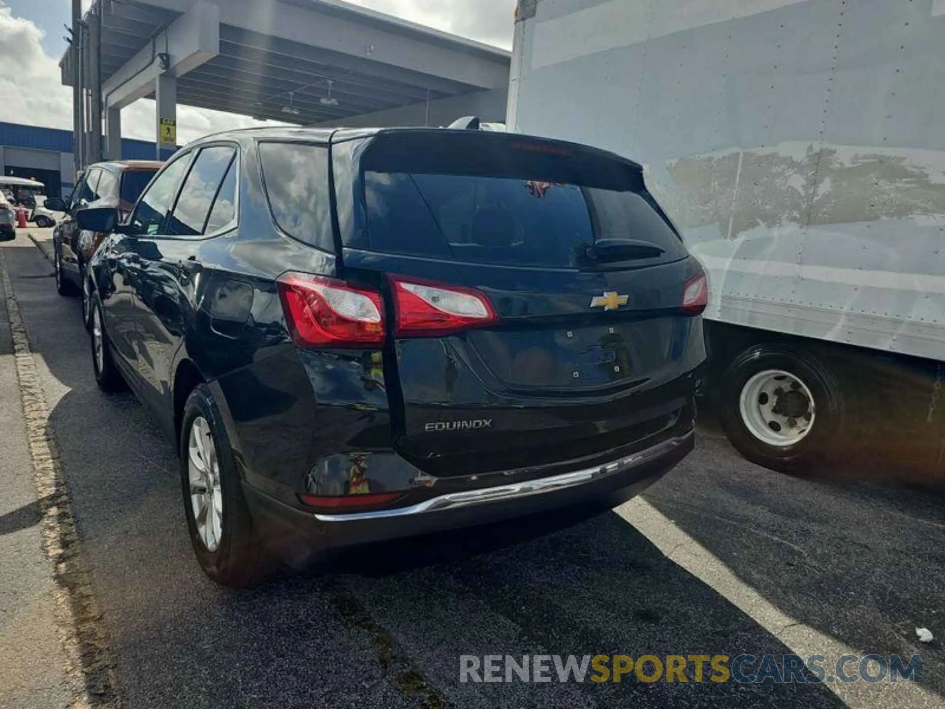23 fotografías del automóvil dañado 2GNAXJEV2L6230877 CHEVROLET EQUINOX 2020