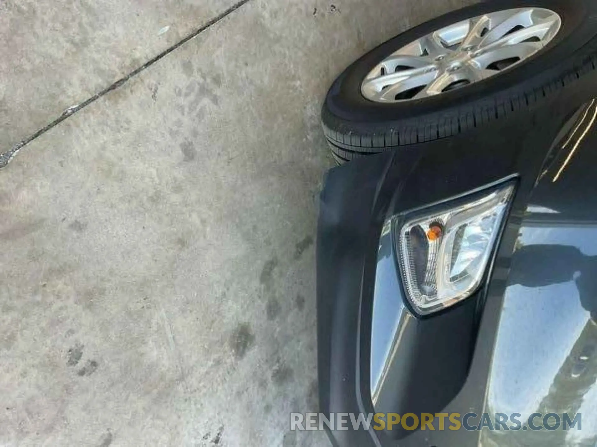 9 fotografías del automóvil dañado 2GNAXJEV2L6232063 CHEVROLET EQUINOX 2020