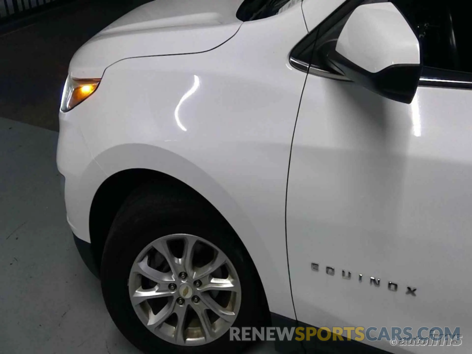13 fotografías del automóvil dañado 2GNAXJEV2L6240731 CHEVROLET EQUINOX 2020