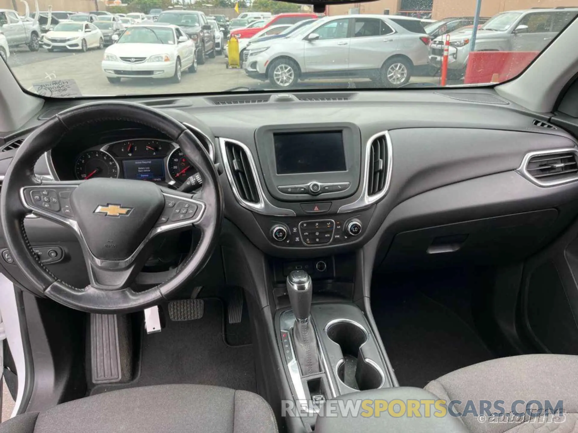 2 fotografías del automóvil dañado 2GNAXJEV2L6240731 CHEVROLET EQUINOX 2020