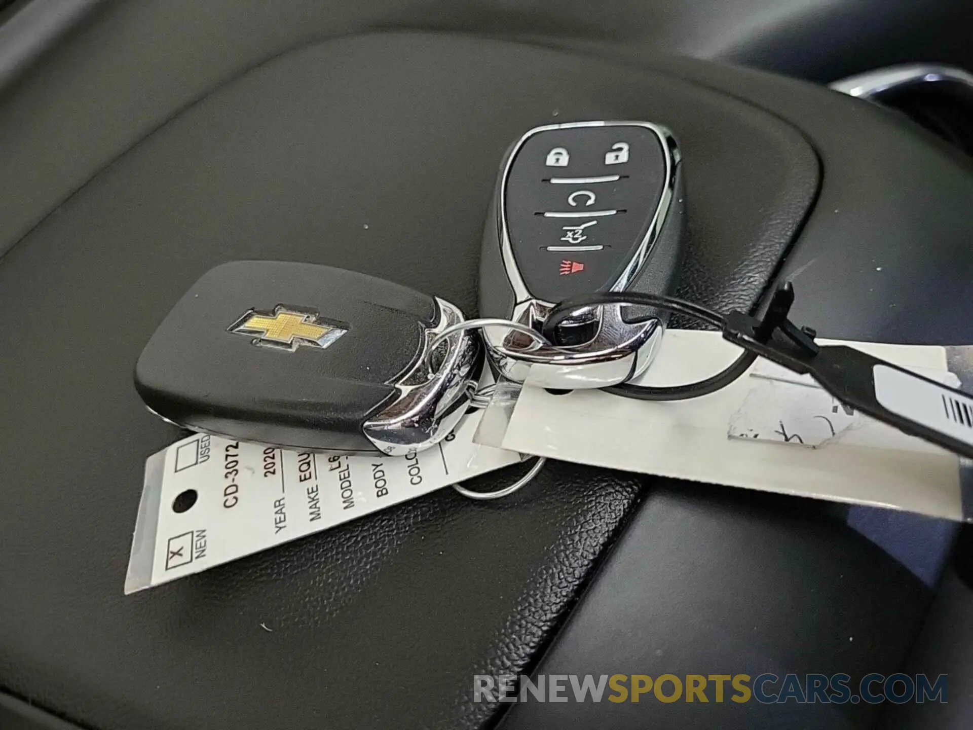 11 fotografías del automóvil dañado 2GNAXJEV3L6232282 CHEVROLET EQUINOX 2020