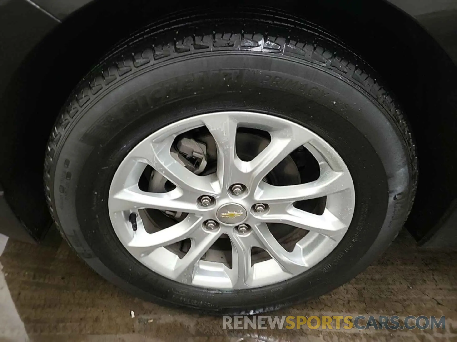 3 fotografías del automóvil dañado 2GNAXJEV3L6232282 CHEVROLET EQUINOX 2020