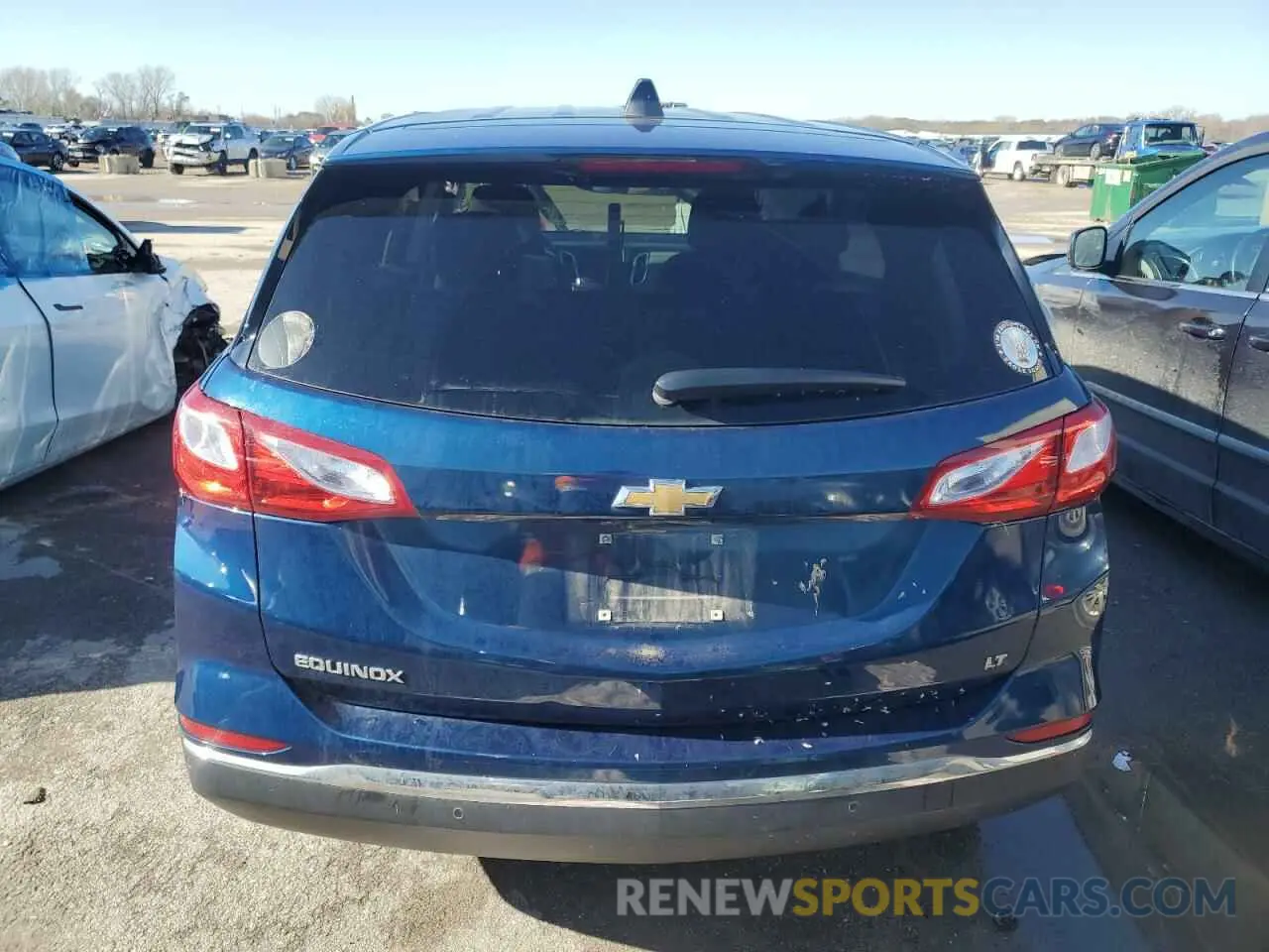 6 fotografías del automóvil dañado 2GNAXJEV3L6240446 CHEVROLET EQUINOX 2020