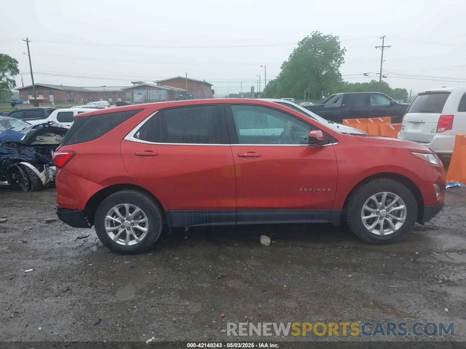13 fotografías del automóvil dañado 2GNAXJEV4L6245574 CHEVROLET EQUINOX 2020