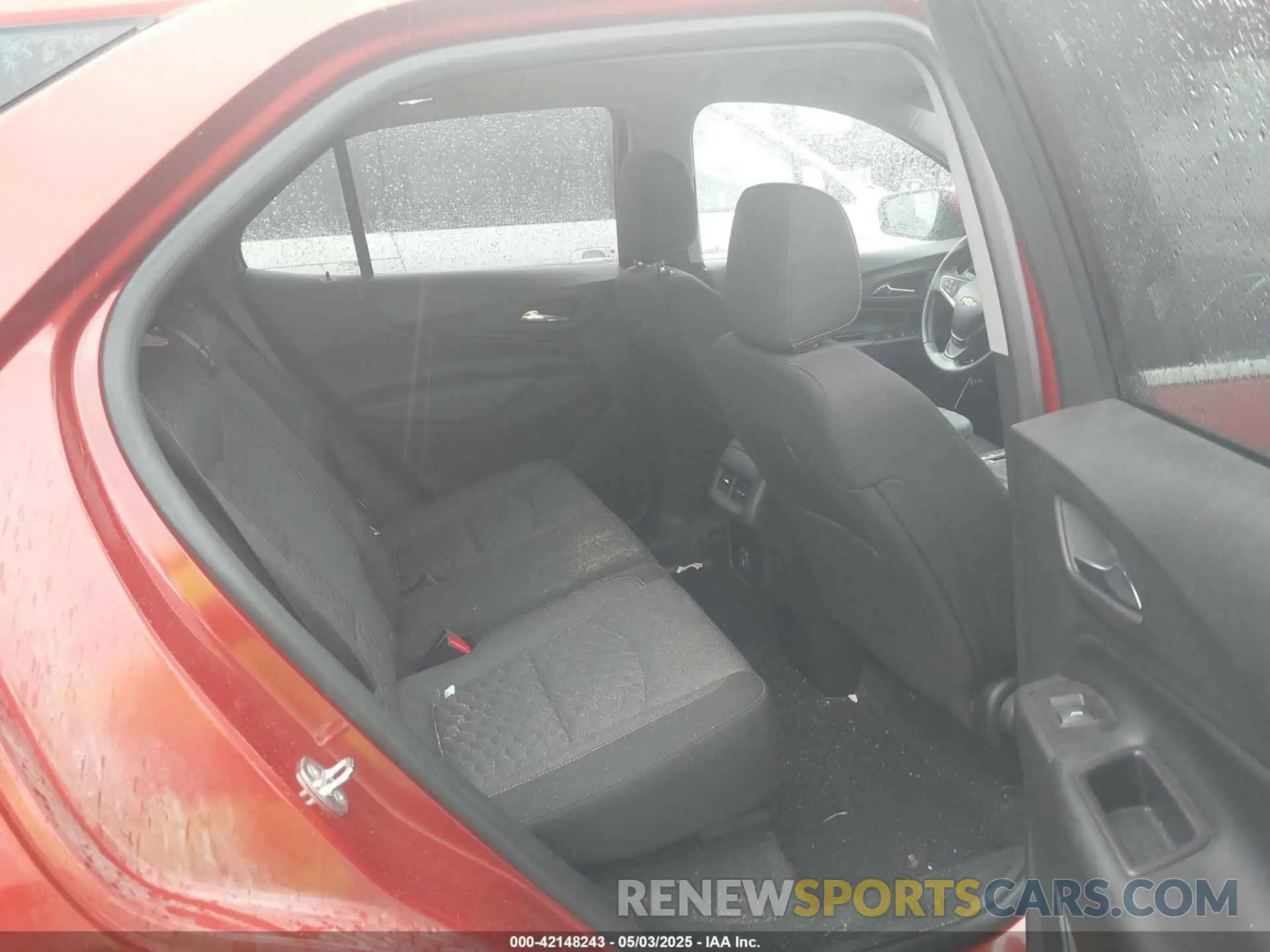 8 fotografías del automóvil dañado 2GNAXJEV4L6245574 CHEVROLET EQUINOX 2020