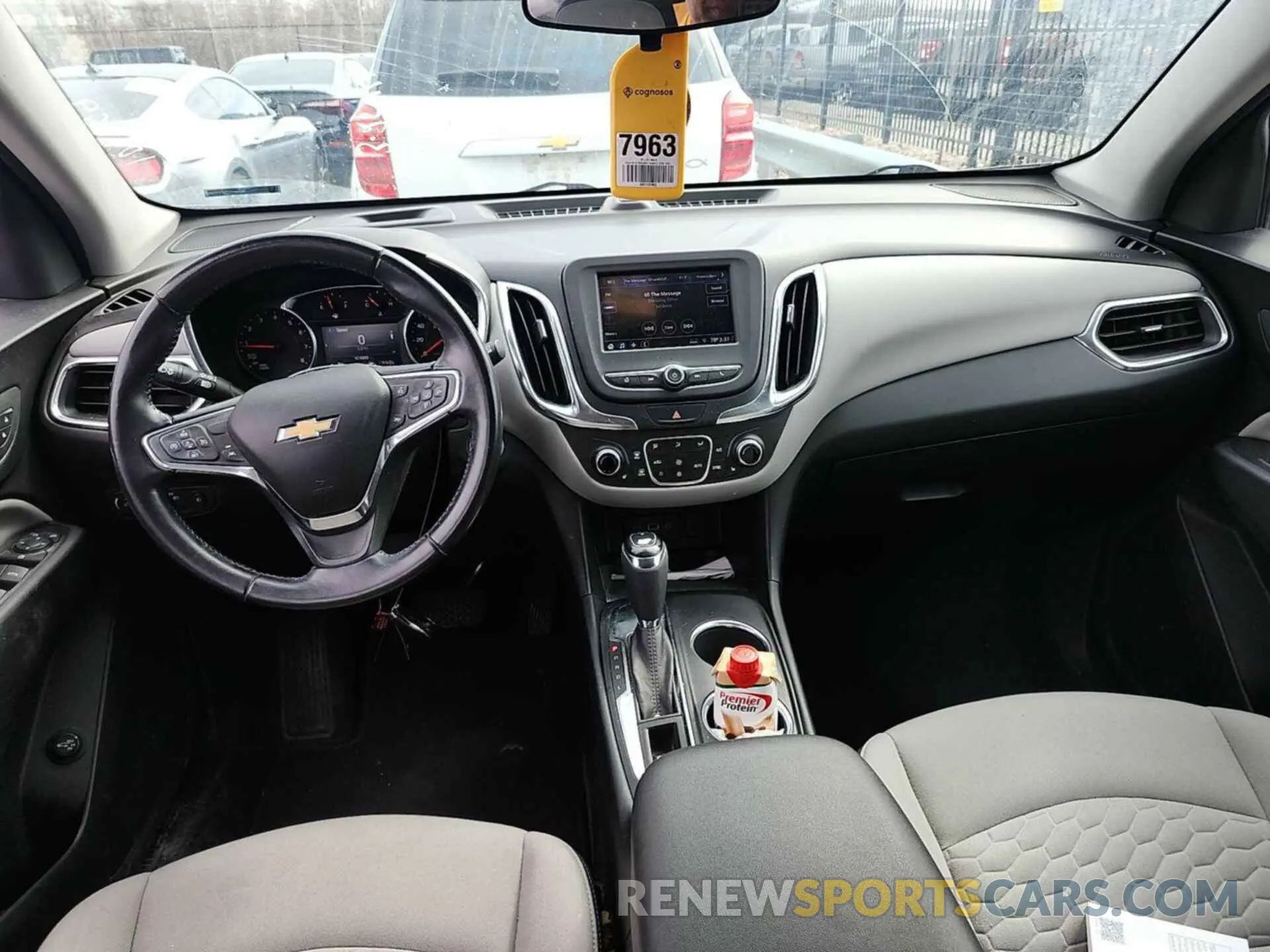 18 fotografías del automóvil dañado 2GNAXJEV5L6150893 CHEVROLET EQUINOX 2020