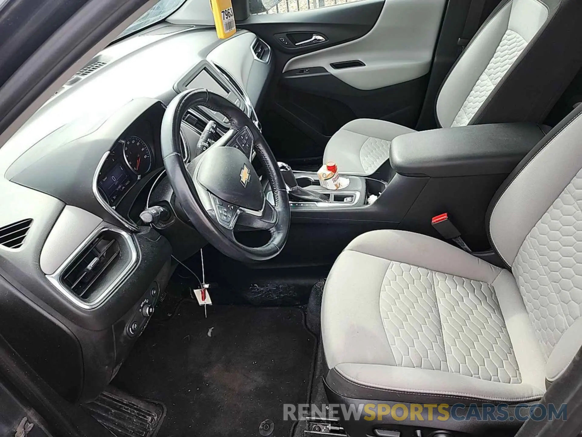 19 fotografías del automóvil dañado 2GNAXJEV5L6150893 CHEVROLET EQUINOX 2020