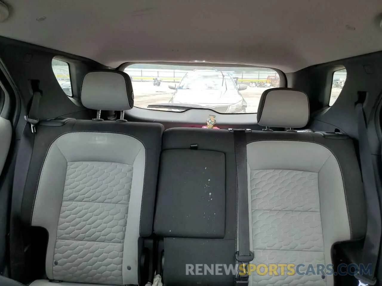 10 fotografías del automóvil dañado 2GNAXJEV5L6197132 CHEVROLET EQUINOX 2020