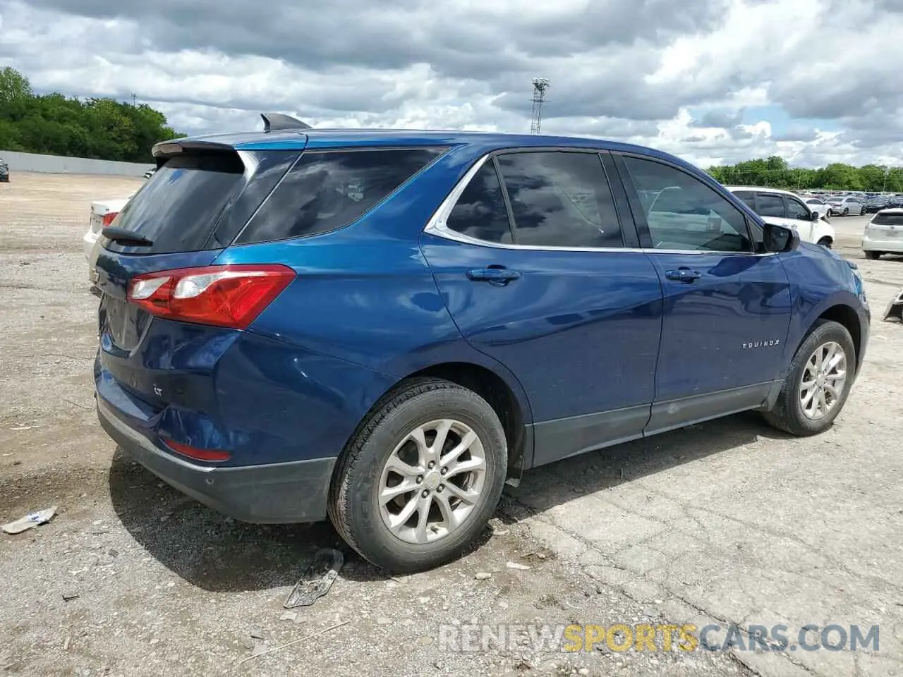 3 fotografías del automóvil dañado 2GNAXJEV5L6197132 CHEVROLET EQUINOX 2020