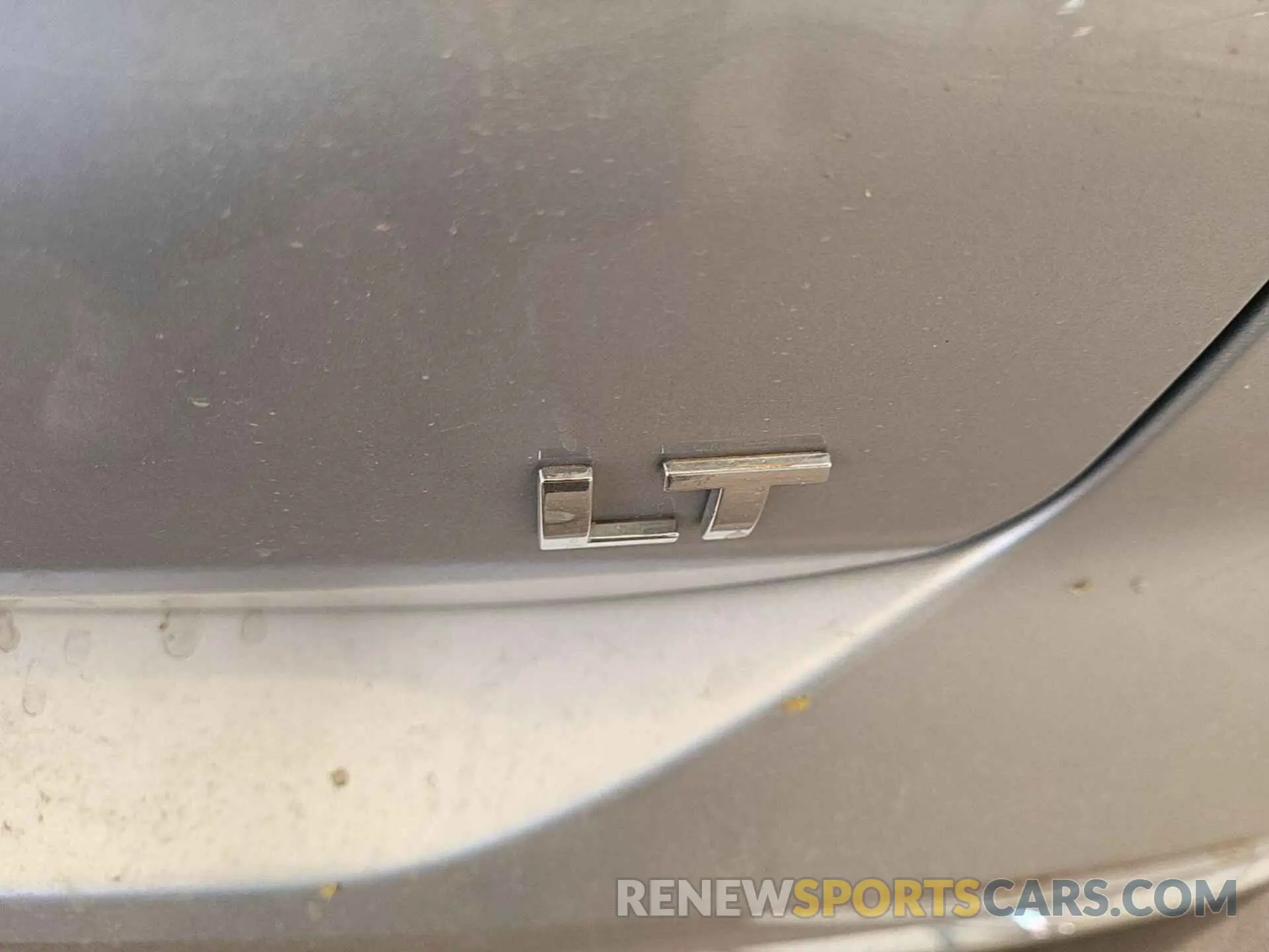 13 fotografías del automóvil dañado 2GNAXJEV5L6232297 CHEVROLET EQUINOX 2020
