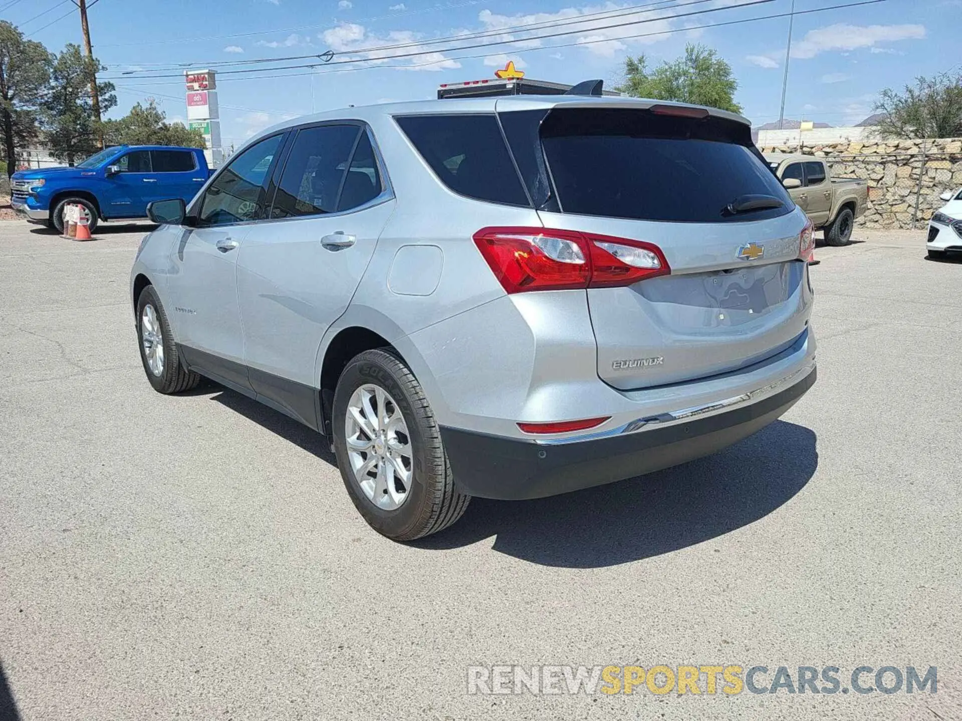 14 fotografías del automóvil dañado 2GNAXJEV5L6232297 CHEVROLET EQUINOX 2020