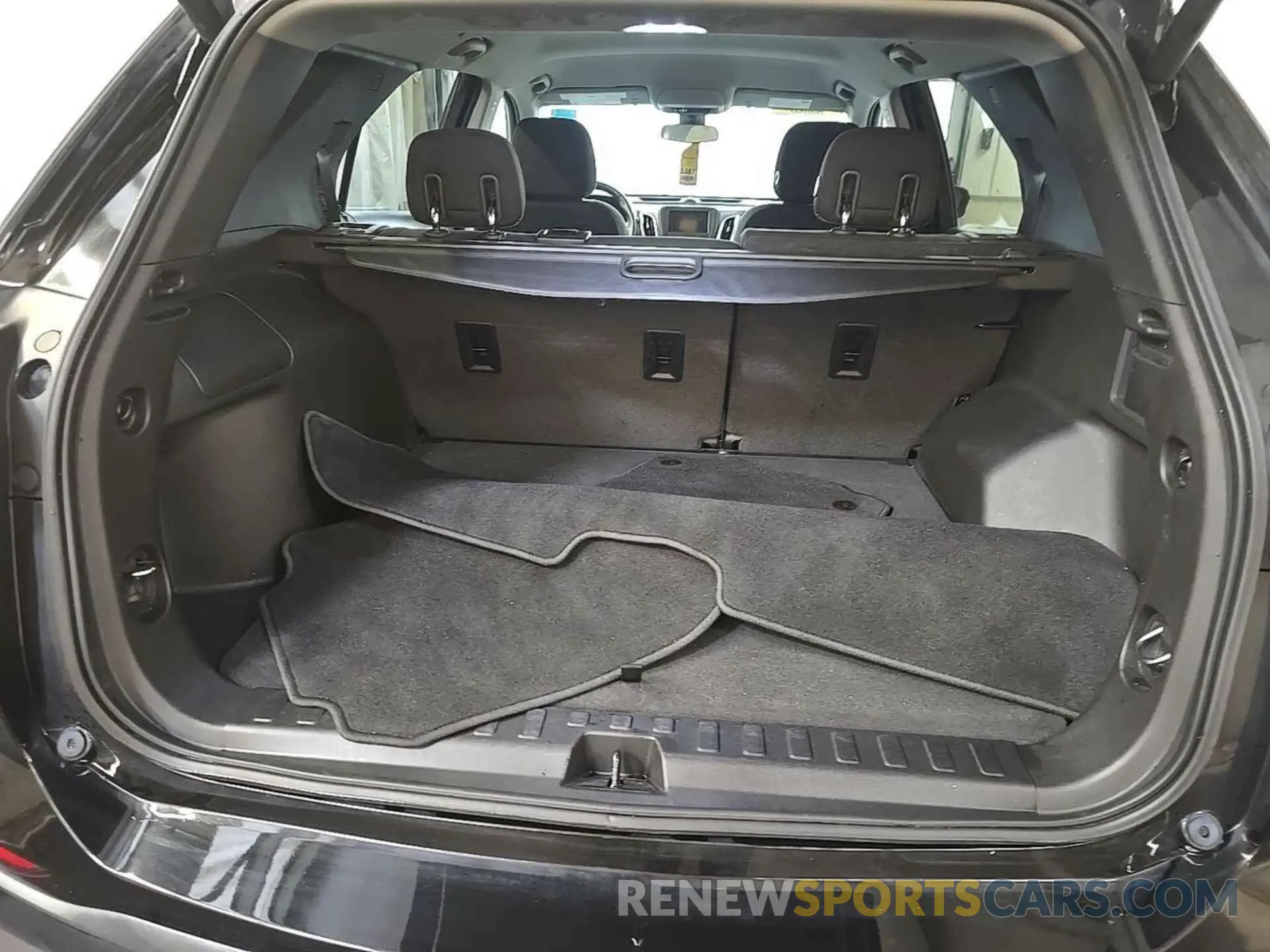 23 fotografías del automóvil dañado 2GNAXJEV5L6232932 CHEVROLET EQUINOX 2020