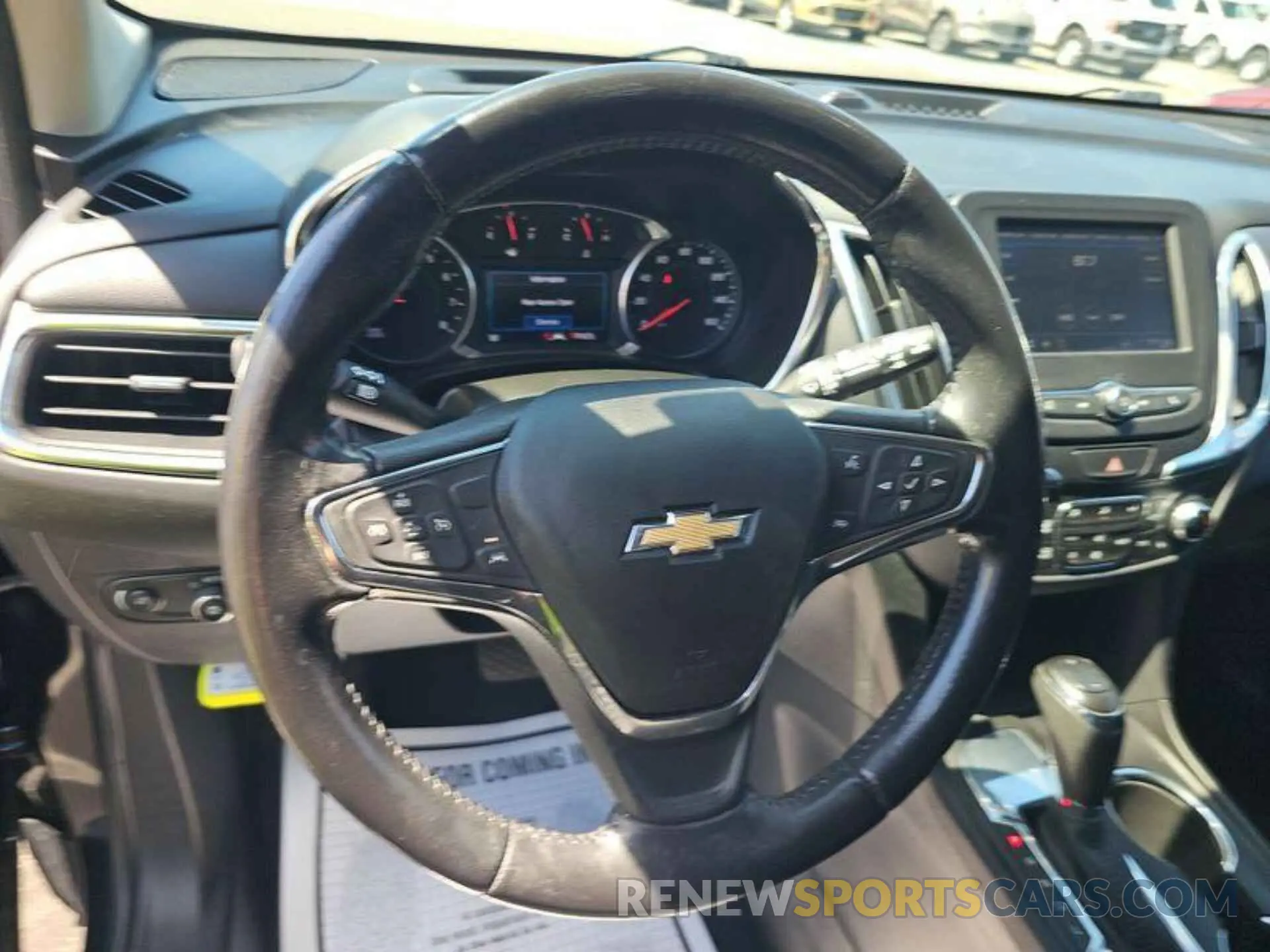 15 fotografías del automóvil dañado 2GNAXJEV5L6233448 CHEVROLET EQUINOX 2020