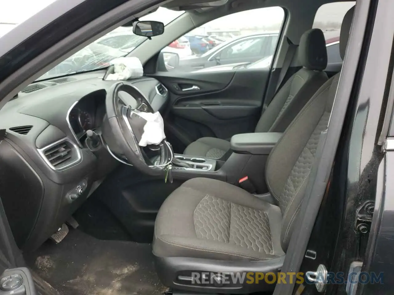 7 fotografías del automóvil dañado 2GNAXJEV6L6123752 CHEVROLET EQUINOX 2020