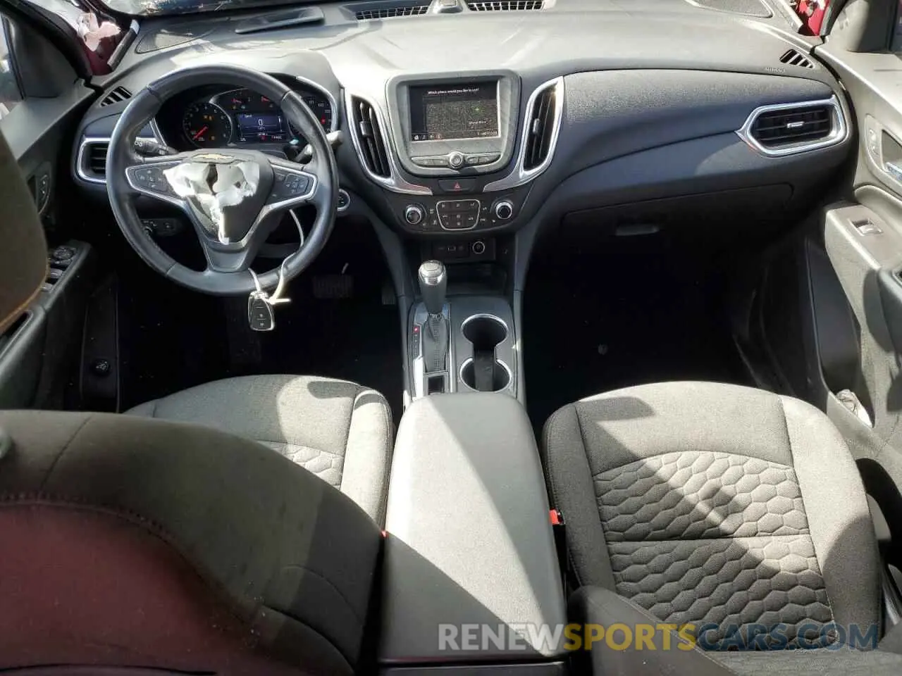 8 fotografías del automóvil dañado 2GNAXJEV6L6126411 CHEVROLET EQUINOX 2020