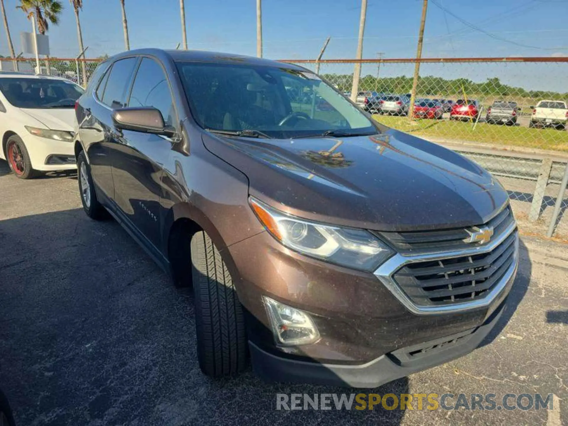 5 fotografías del automóvil dañado 2GNAXJEV6L6176001 CHEVROLET EQUINOX 2020