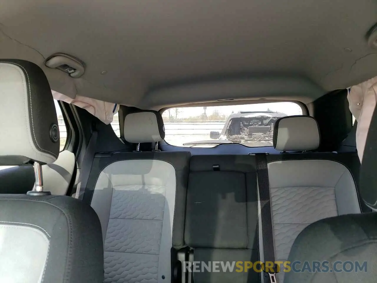 10 fotografías del automóvil dañado 2GNAXJEV6L6199407 CHEVROLET EQUINOX 2020
