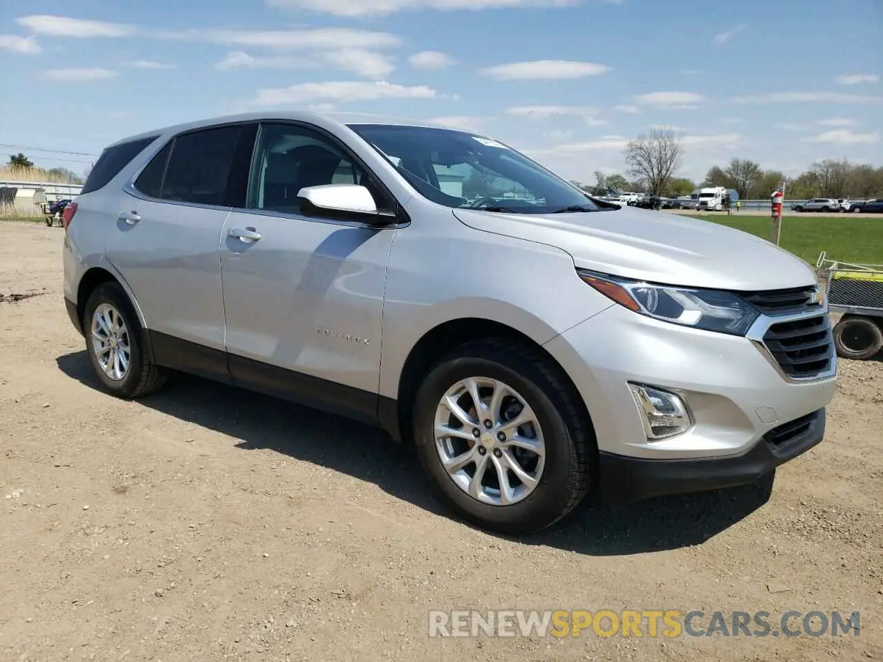 4 fotografías del automóvil dañado 2GNAXJEV6L6199407 CHEVROLET EQUINOX 2020