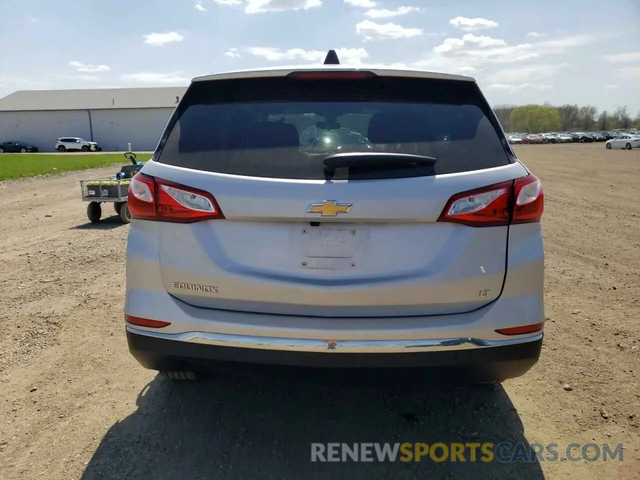 6 fotografías del automóvil dañado 2GNAXJEV6L6199407 CHEVROLET EQUINOX 2020