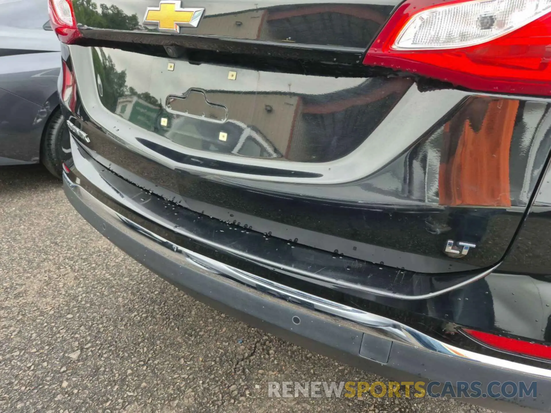 13 fotografías del automóvil dañado 2GNAXJEV6L6232146 CHEVROLET EQUINOX 2020